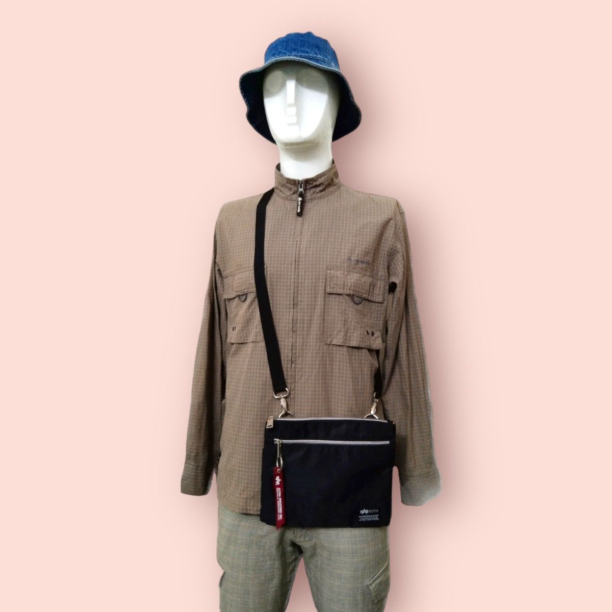 Alpha Industries × Edition Japan ALPHA INDUSTRIES MINI SLIM SHOULDER CROSSBODY SLING Size ONE SIZE - 3 Thumbnail