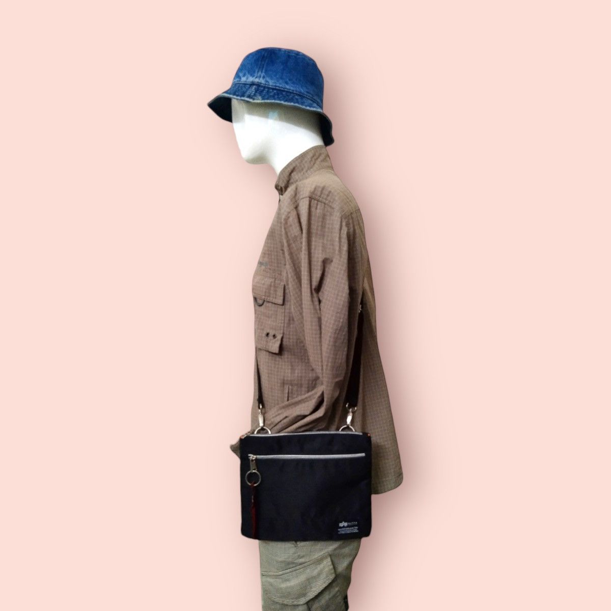 Alpha Industries × Edition Japan ALPHA INDUSTRIES MINI SLIM SHOULDER CROSSBODY SLING Size ONE SIZE - 6 Thumbnail
