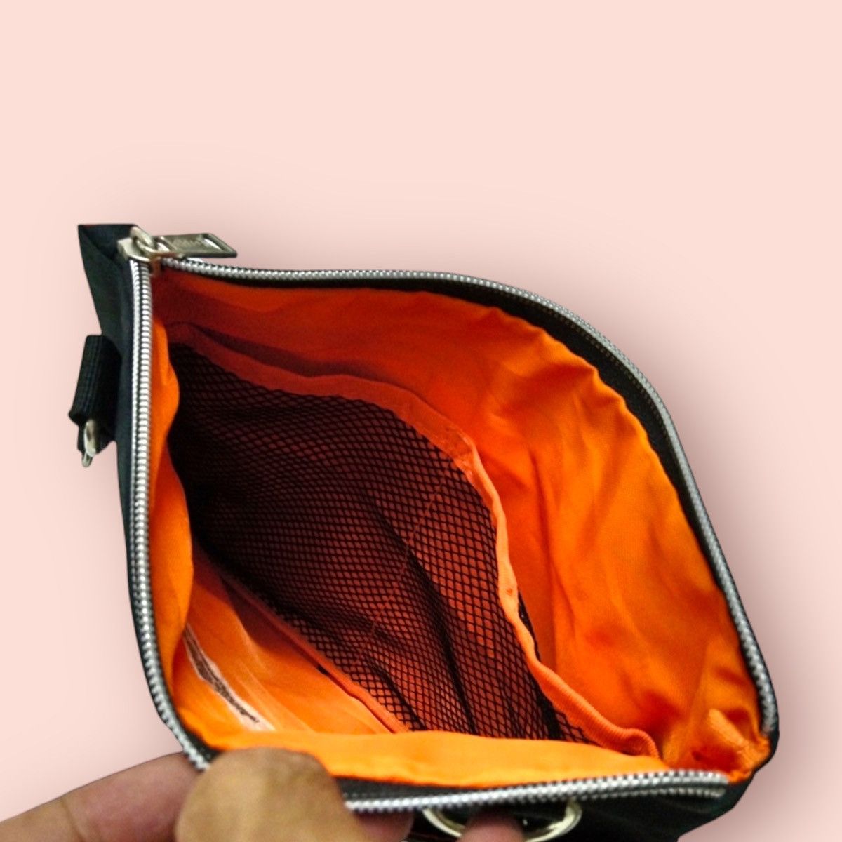 Alpha Industries × Edition Japan ALPHA INDUSTRIES MINI SLIM SHOULDER CROSSBODY SLING Size ONE SIZE - 19 Thumbnail