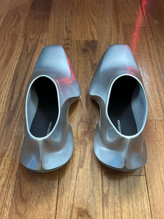 Balenciaga Balenciaga Space Shoe Silver | Grailed