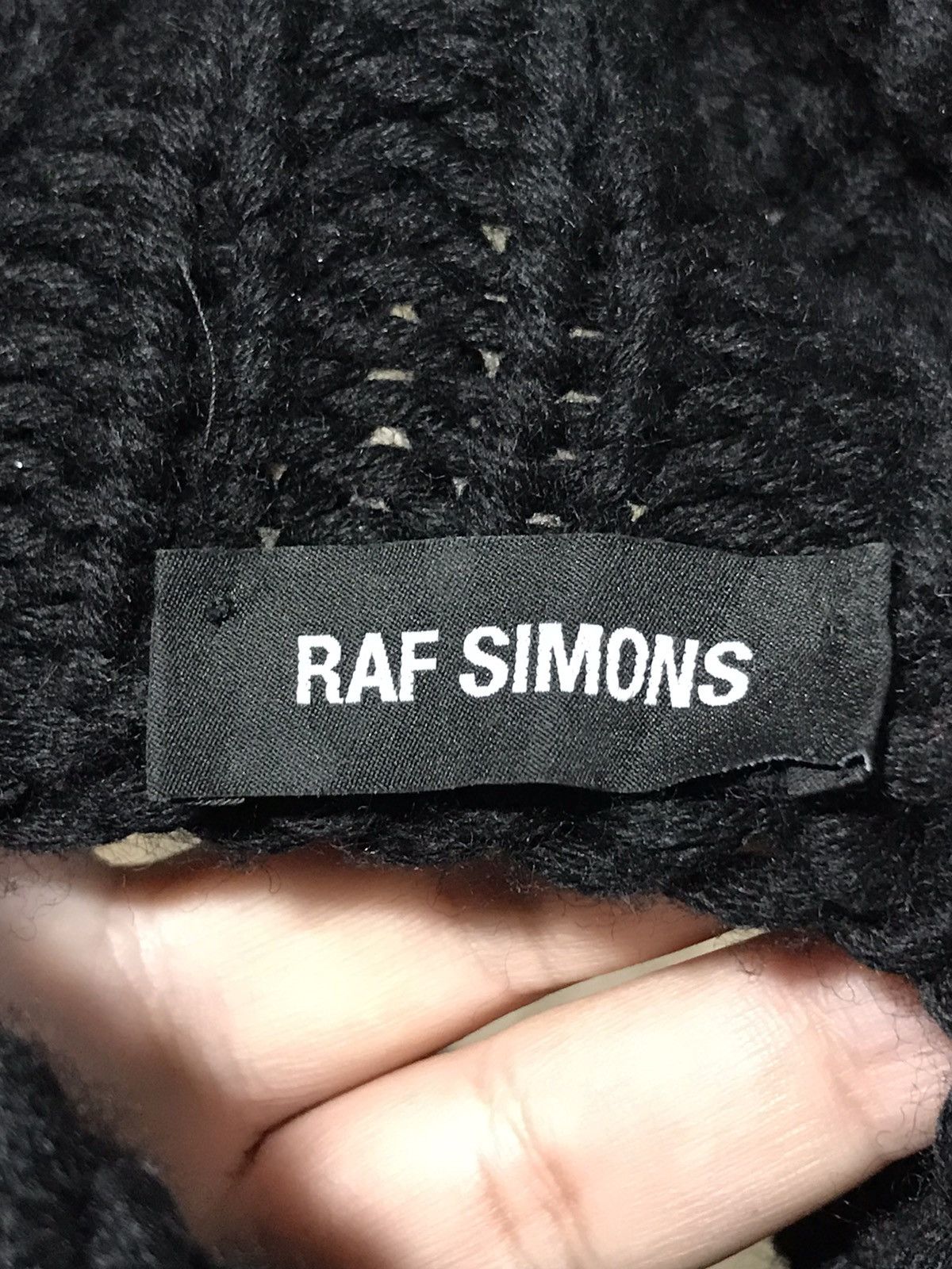 Raf Simons ***FINAL DROP***Scarf Style Back Turtle Neck Sweater Size ONE SIZE - 4 Thumbnail