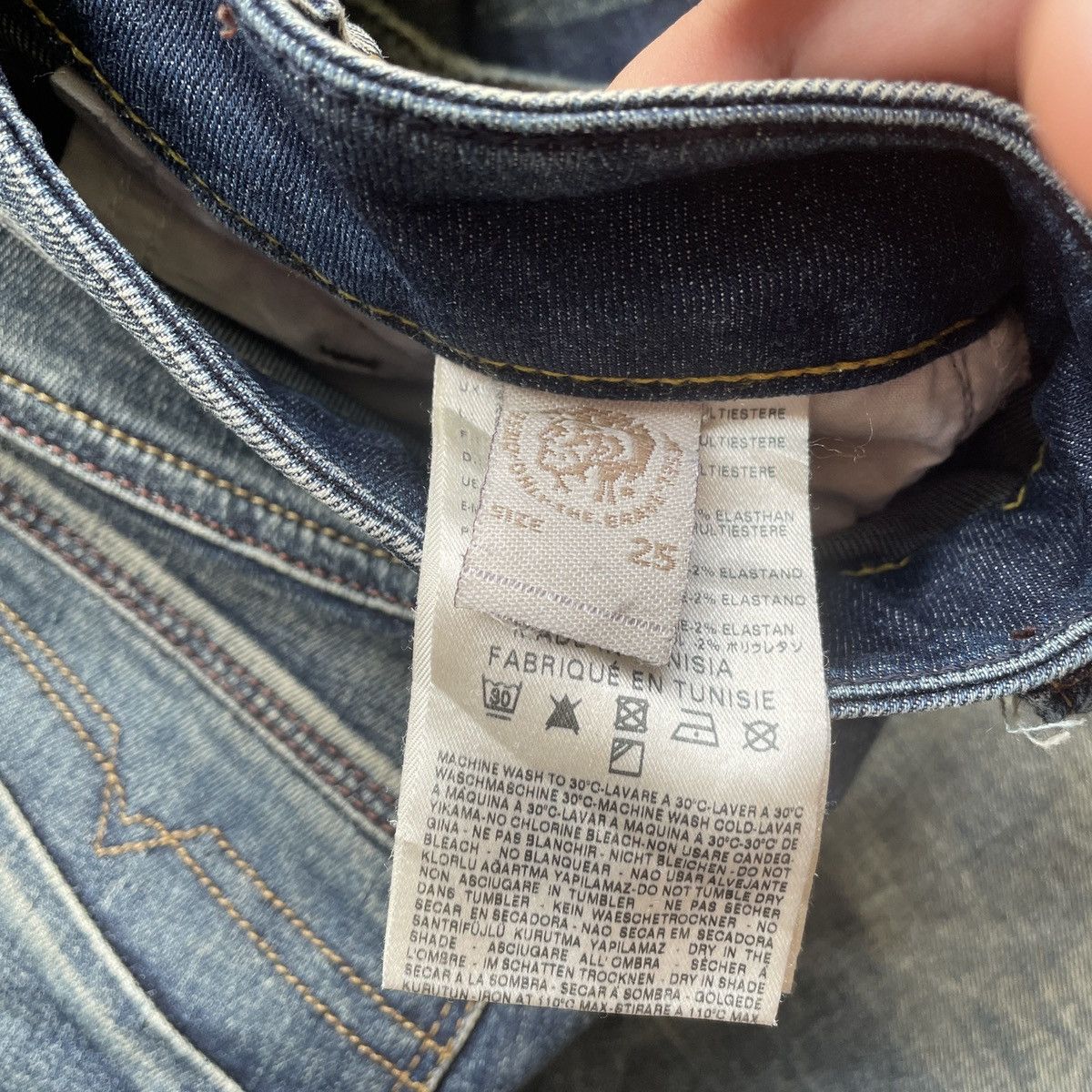 Diesel Vintage Diesel Distressed Denim Jeans Pants W29x25 Size US 29 - 8 Thumbnail