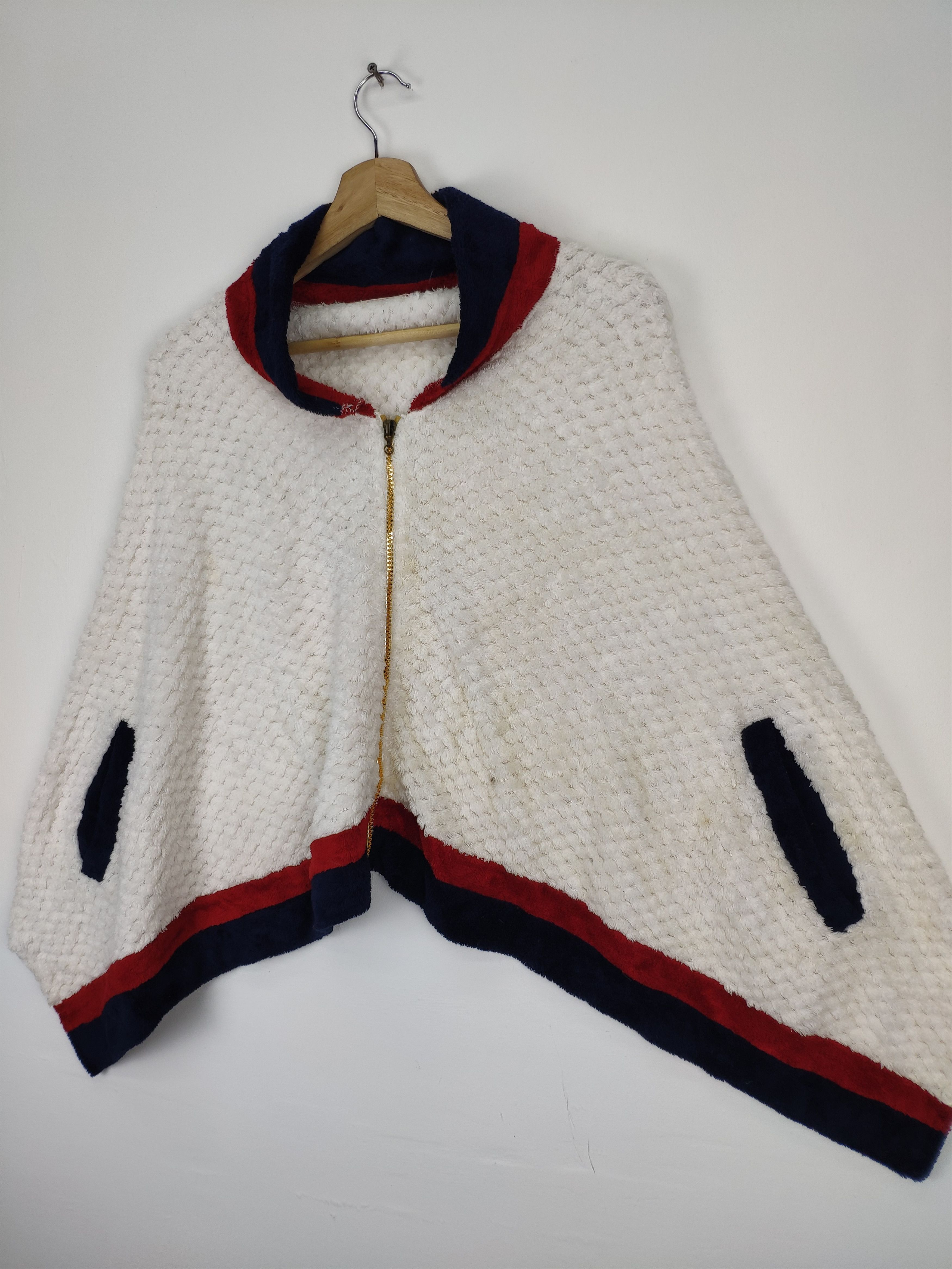 Japanese Brand × Vintage Vintage Japanese Poncho Fleece Scarves Size ONE SIZE - 2 Thumbnail