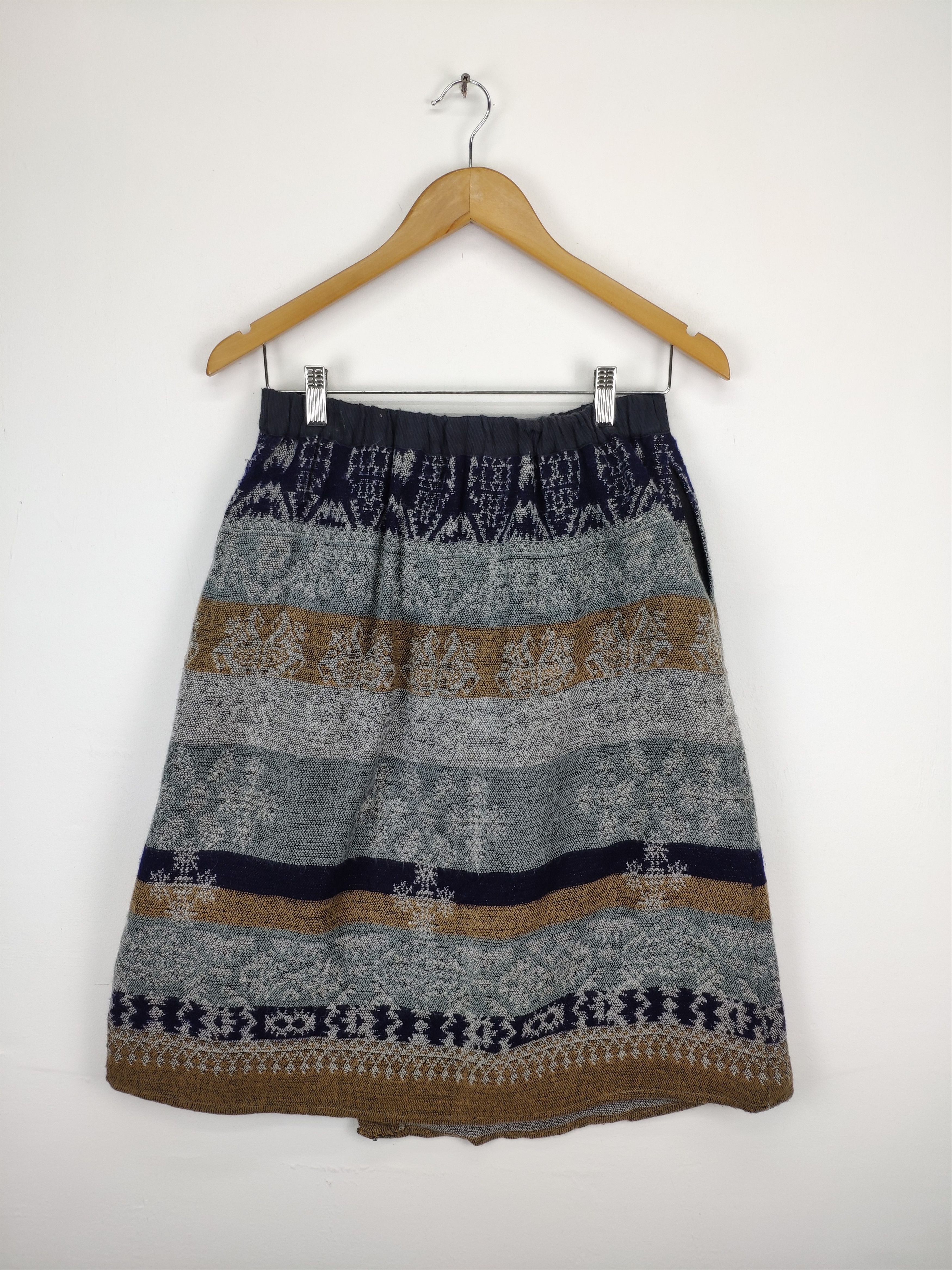 Japanese Brand × Vintage Vintage Japanese Wool Midi Skirt Native Art Size 27" / US 4 / IT 40 - 11 Thumbnail
