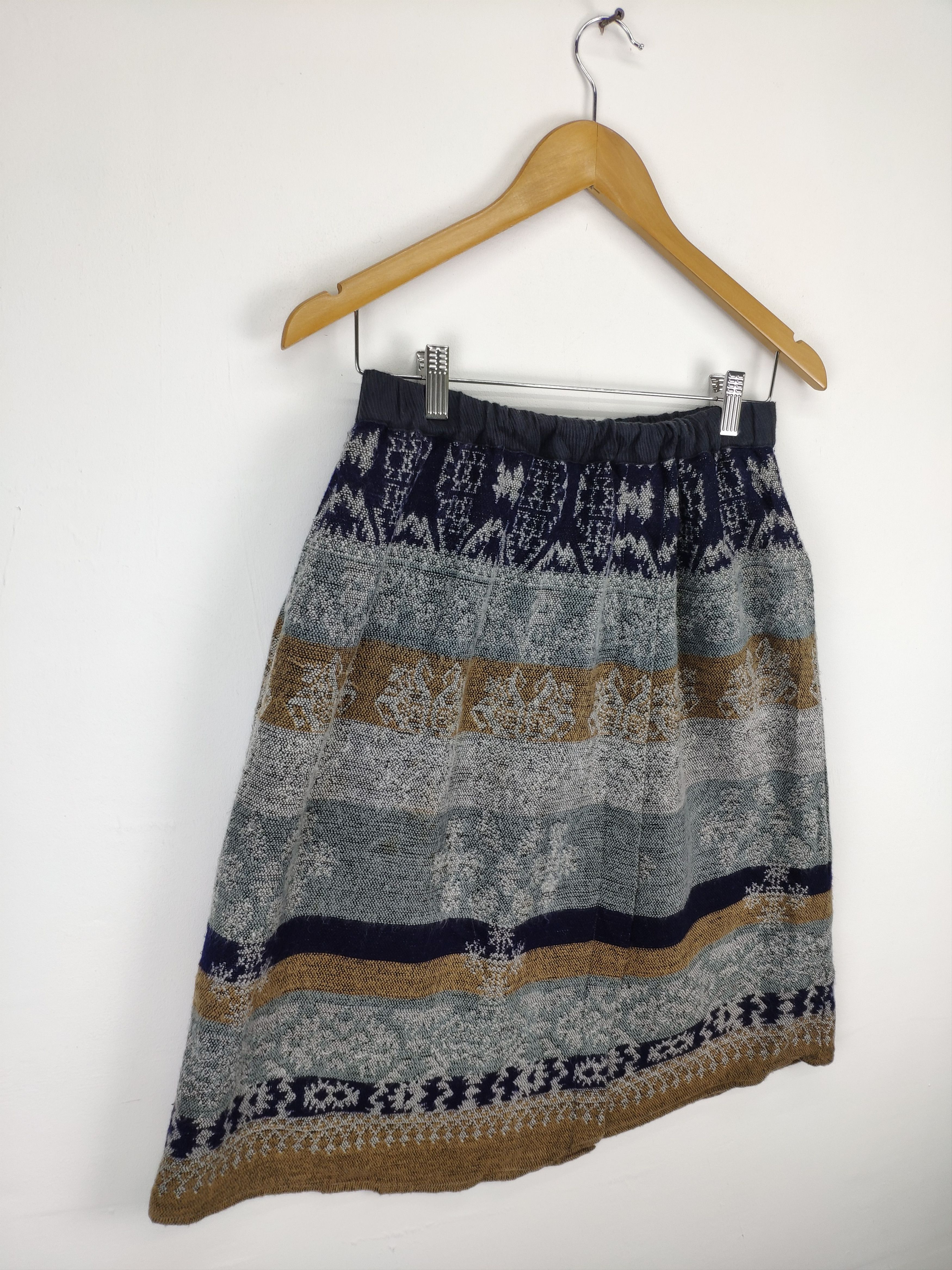 Japanese Brand × Vintage Vintage Japanese Wool Midi Skirt Native Art Size 27" / US 4 / IT 40 - 3 Thumbnail