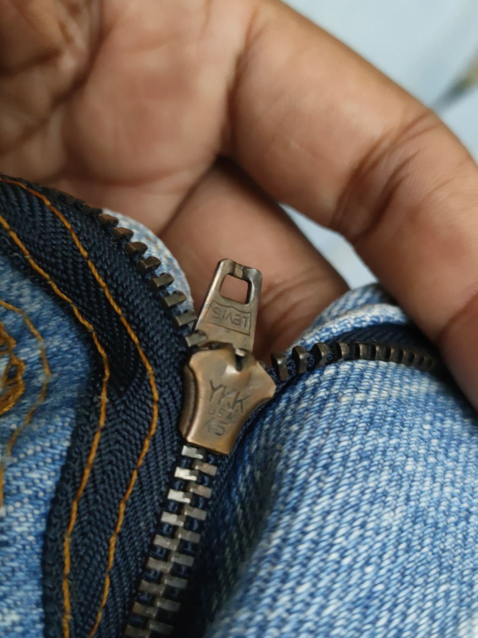 Levi's 80s Vintage Levi's 550 light wash denim Size US 28 / EU 44 - 4 Thumbnail