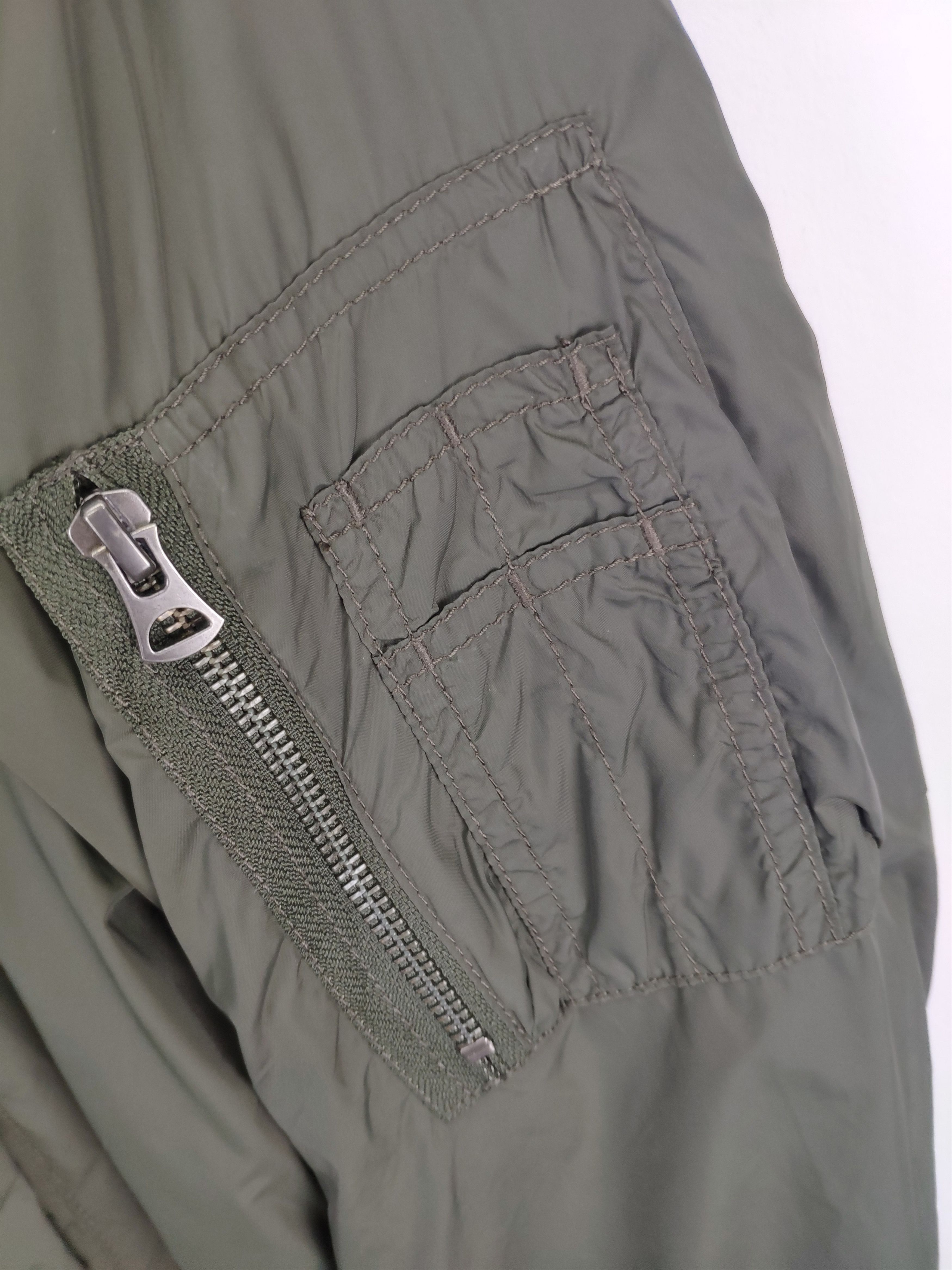 Japanese Brand × Uniqlo Uniqlo MA 1 Bomber Jacket Size US XL / EU 56 / 4 - 8 Thumbnail