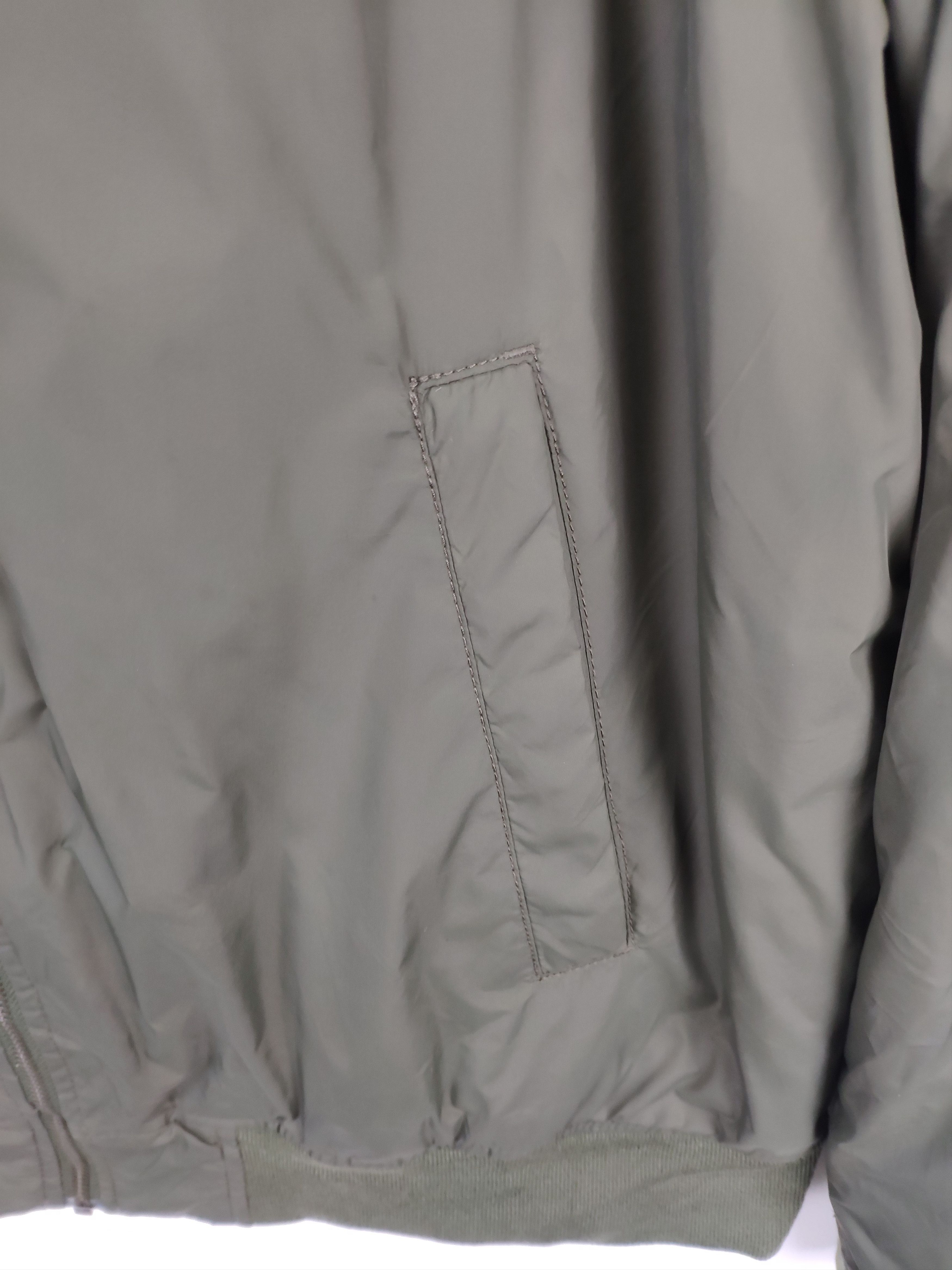 Japanese Brand × Uniqlo Uniqlo MA 1 Bomber Jacket Size US XL / EU 56 / 4 - 9 Thumbnail