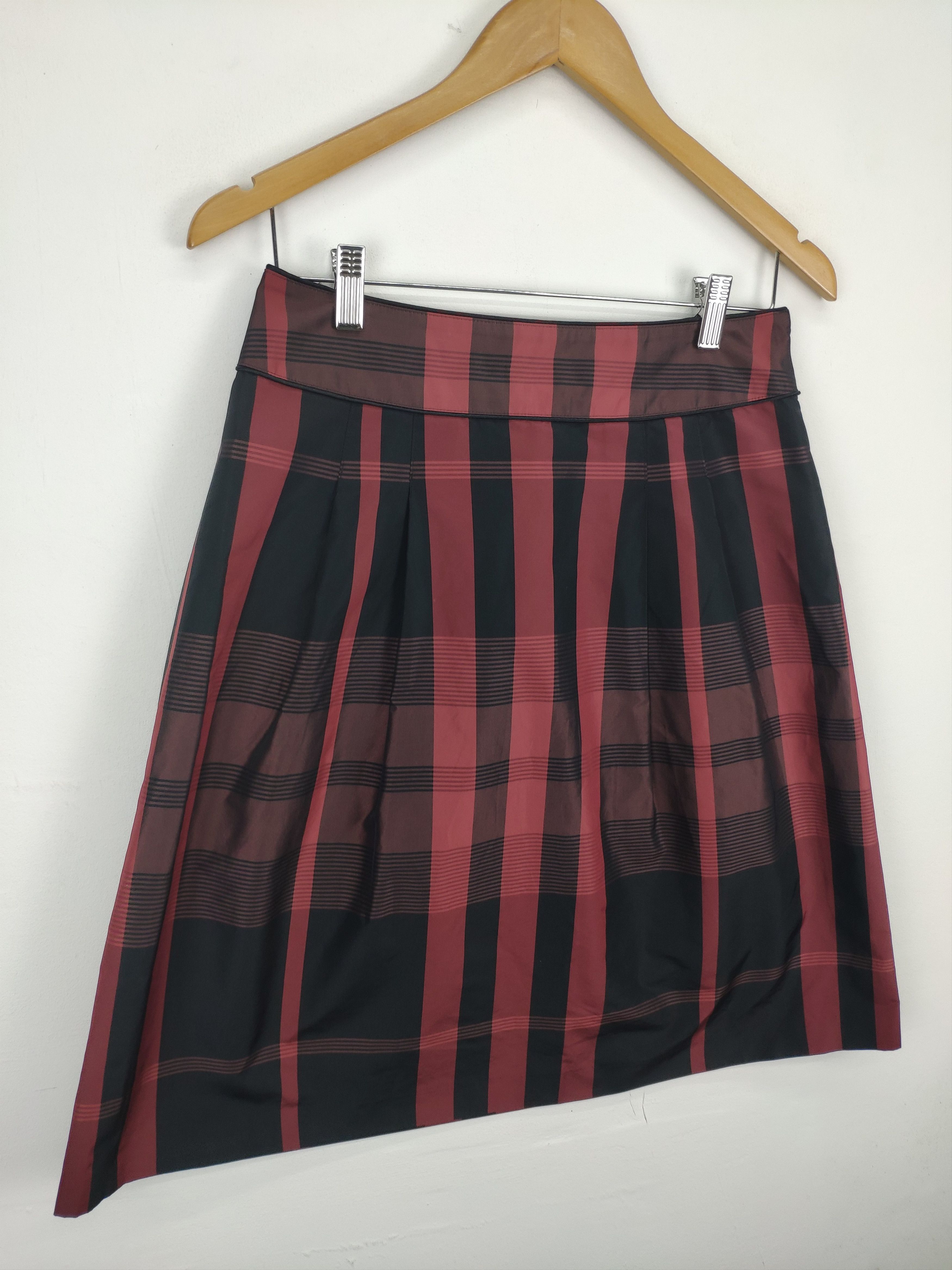 Burberry × Vintage Vintage Burberry Midi Skirt Nova Check Size 28" / US 6 / IT 42 - 8 Thumbnail
