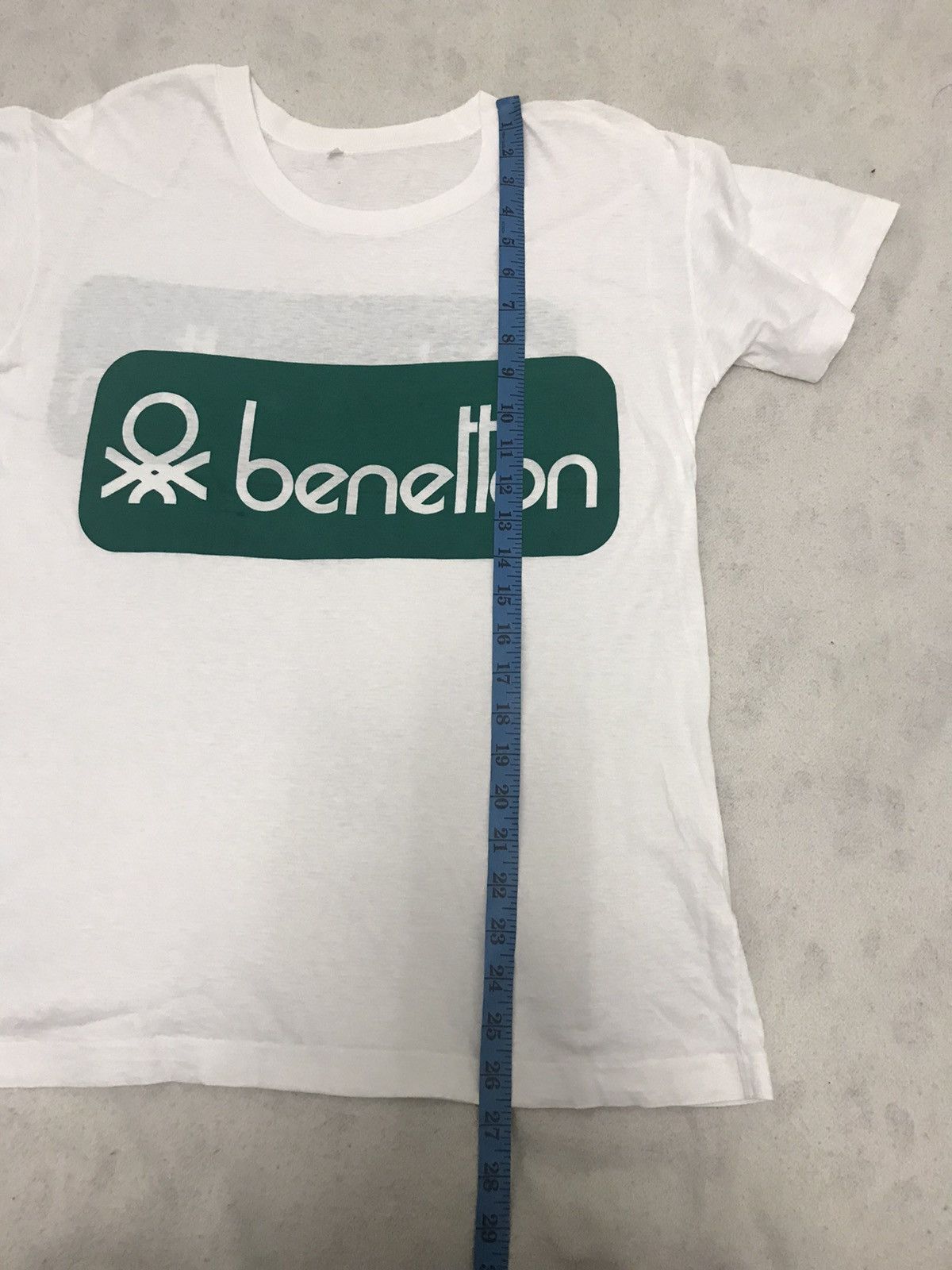 Benetton × Vintage Vintage Tee BENETTON Box Logo Spell Out Size US M / EU 48-50 / 2 - 7 Thumbnail