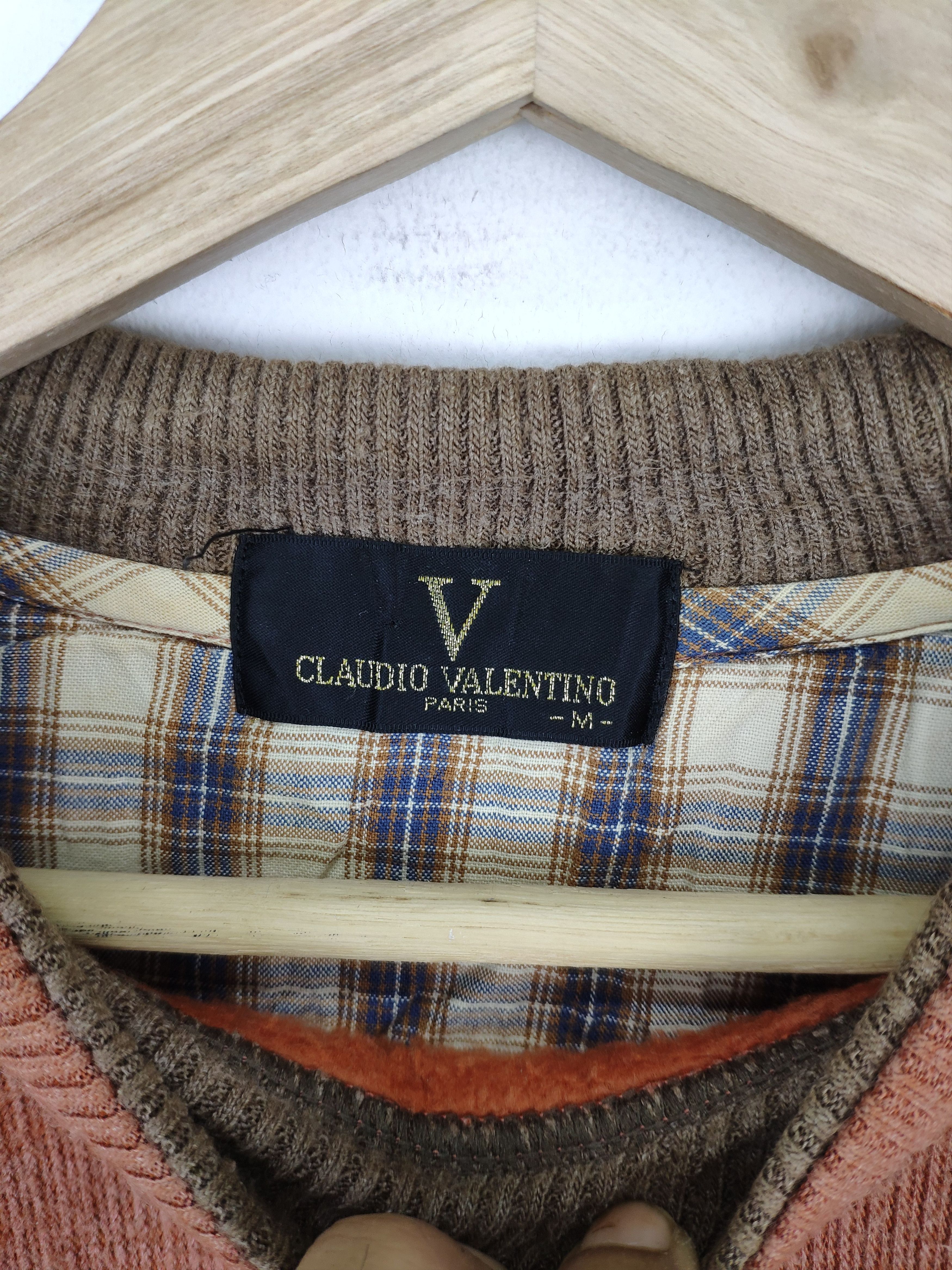 Vintage Vintage Claudio Valentino Paris Sweatshirt Crewneck Size US M / EU 48-50 / 2 - 3 Thumbnail