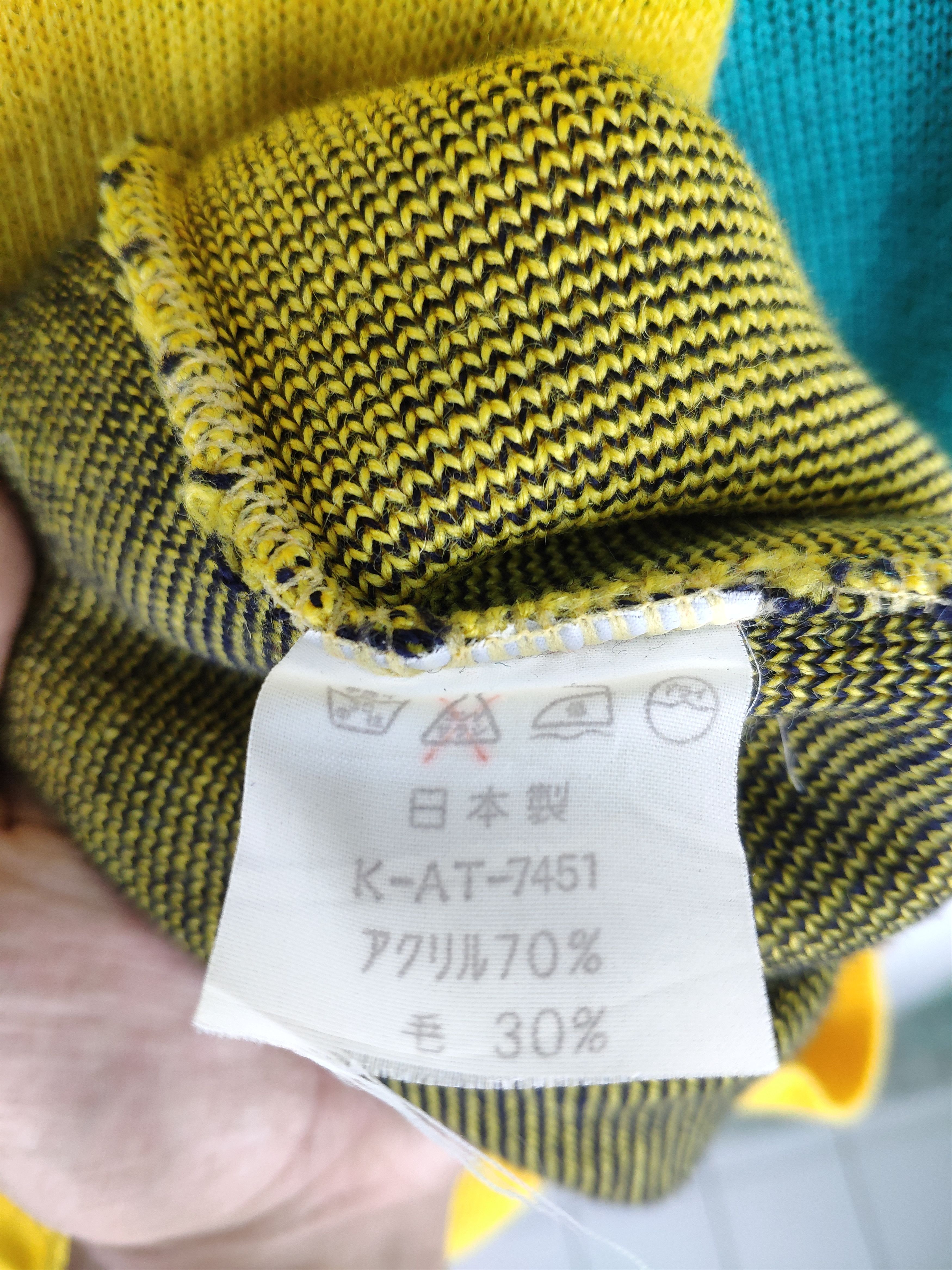 Aran Isles Knitwear × Japanese Brand × Vintage Vintage Wool Knit Sweater Colour Block Style Size US M / EU 48-50 / 2 - 5 Thumbnail