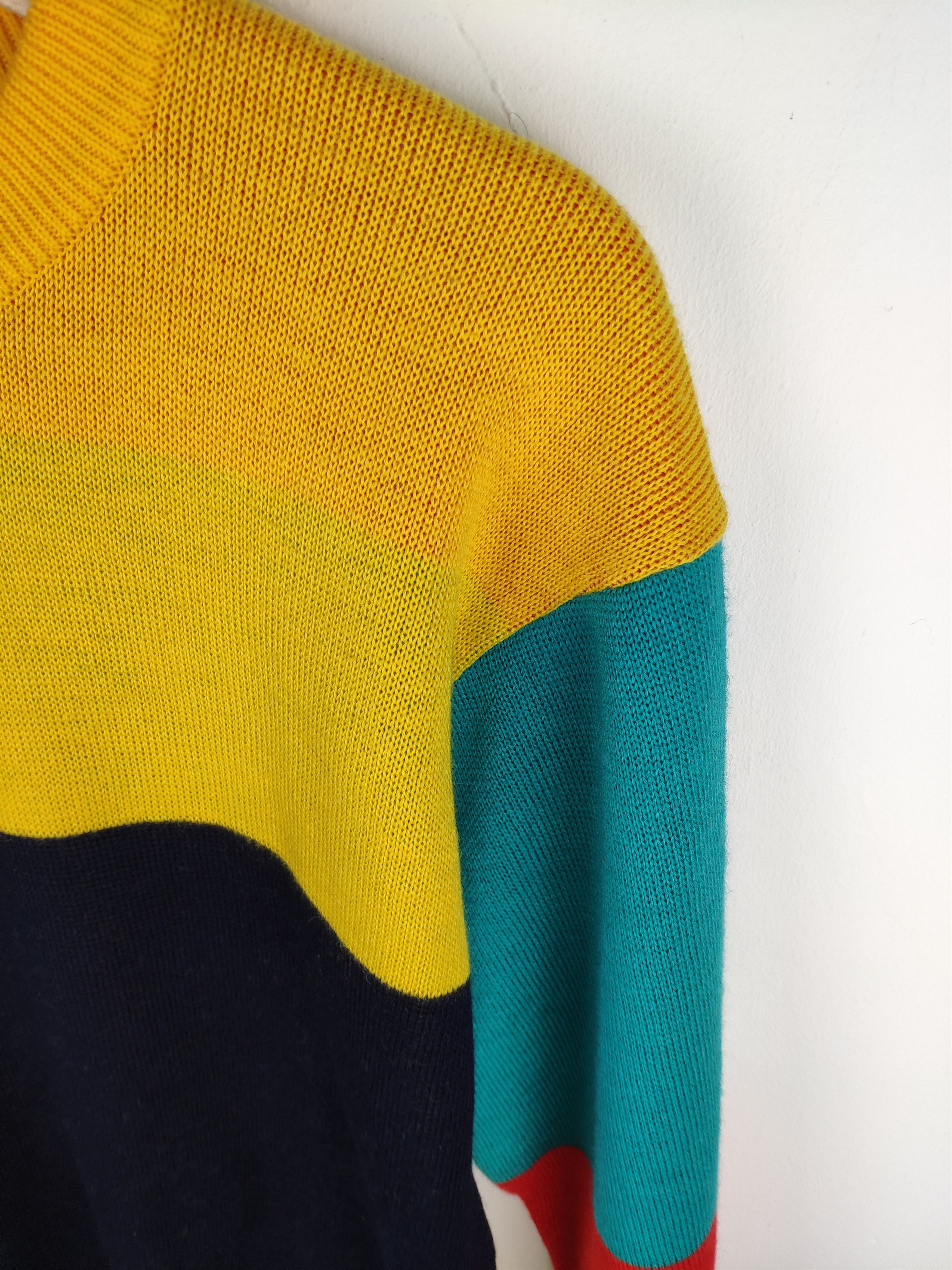 Aran Isles Knitwear × Japanese Brand × Vintage Vintage Wool Knit Sweater Colour Block Style Size US M / EU 48-50 / 2 - 3 Thumbnail