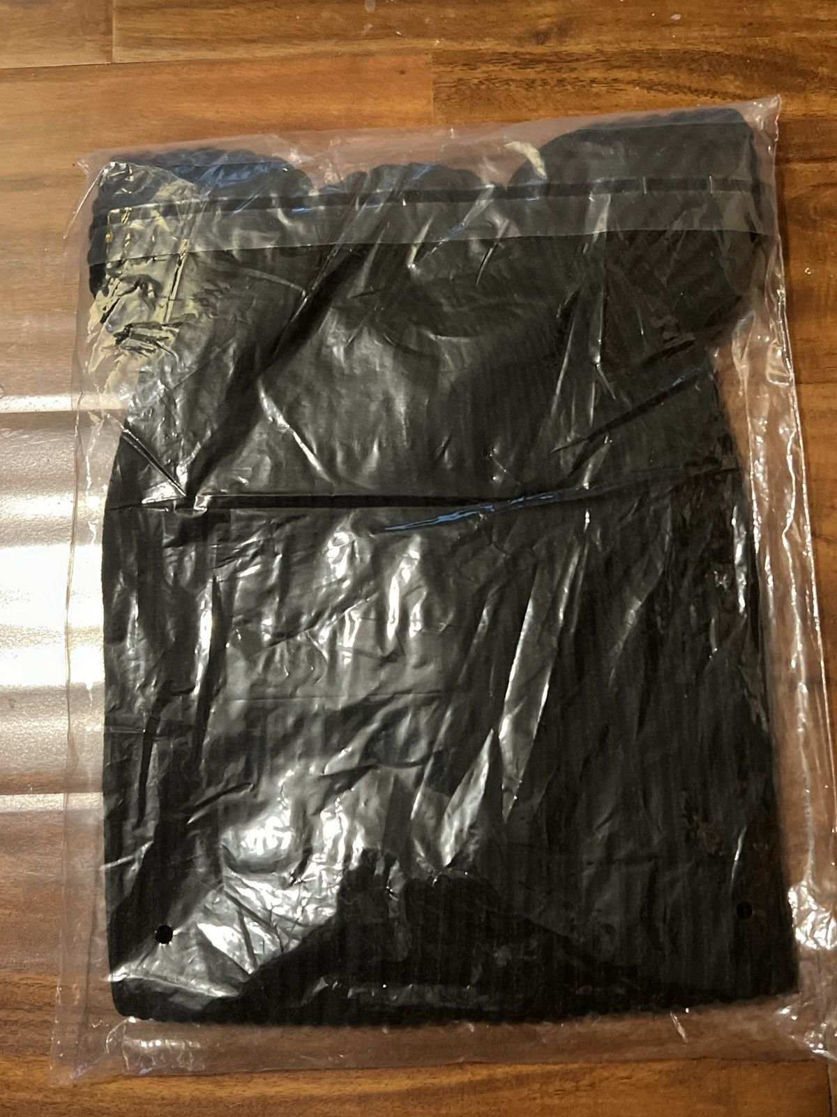 Japanese Brand Jose Wong Vamp Mask Size ONE SIZE - 5 Thumbnail