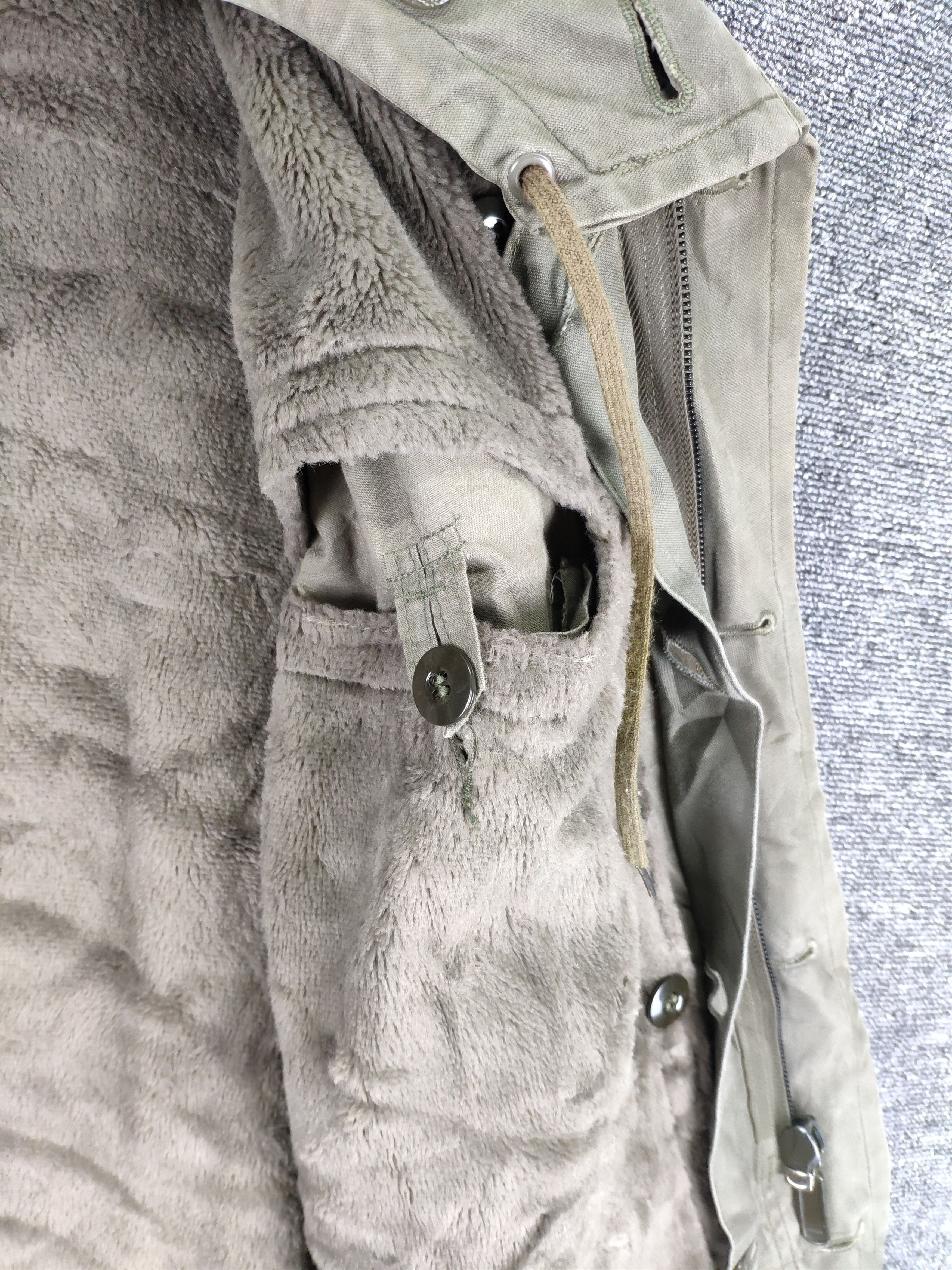 Army Of Me × Vintage Vintage 90s Hooded Parka Lining Fleece Sherpa Germany Army Size US M / EU 48-50 / 2 - 5 Thumbnail