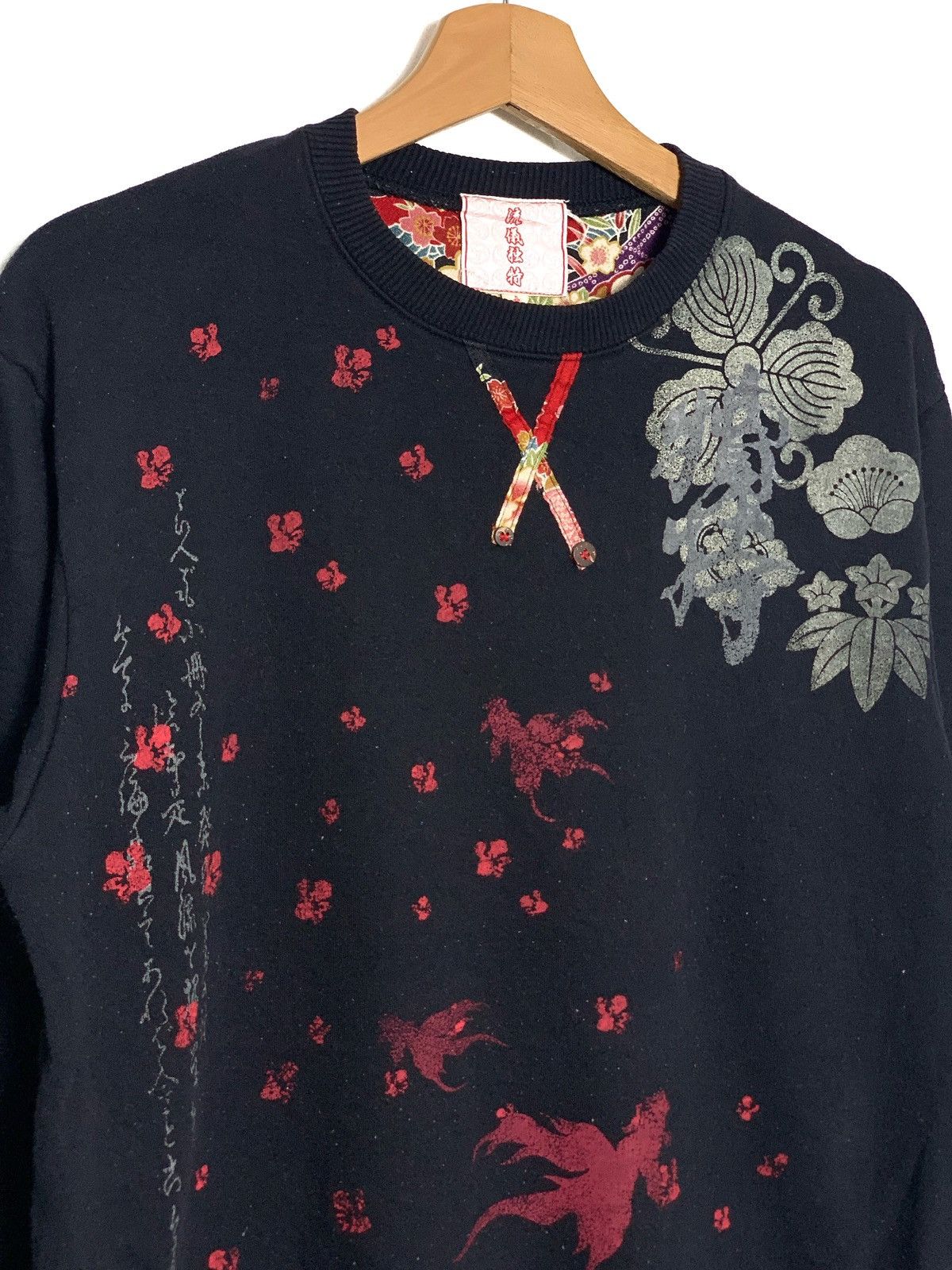 Japanese Brand Vintage Koi Sakura Fall Harajuku Style Crewneck Sweatshirt Size US M / EU 48-50 / 2 - 3 Thumbnail