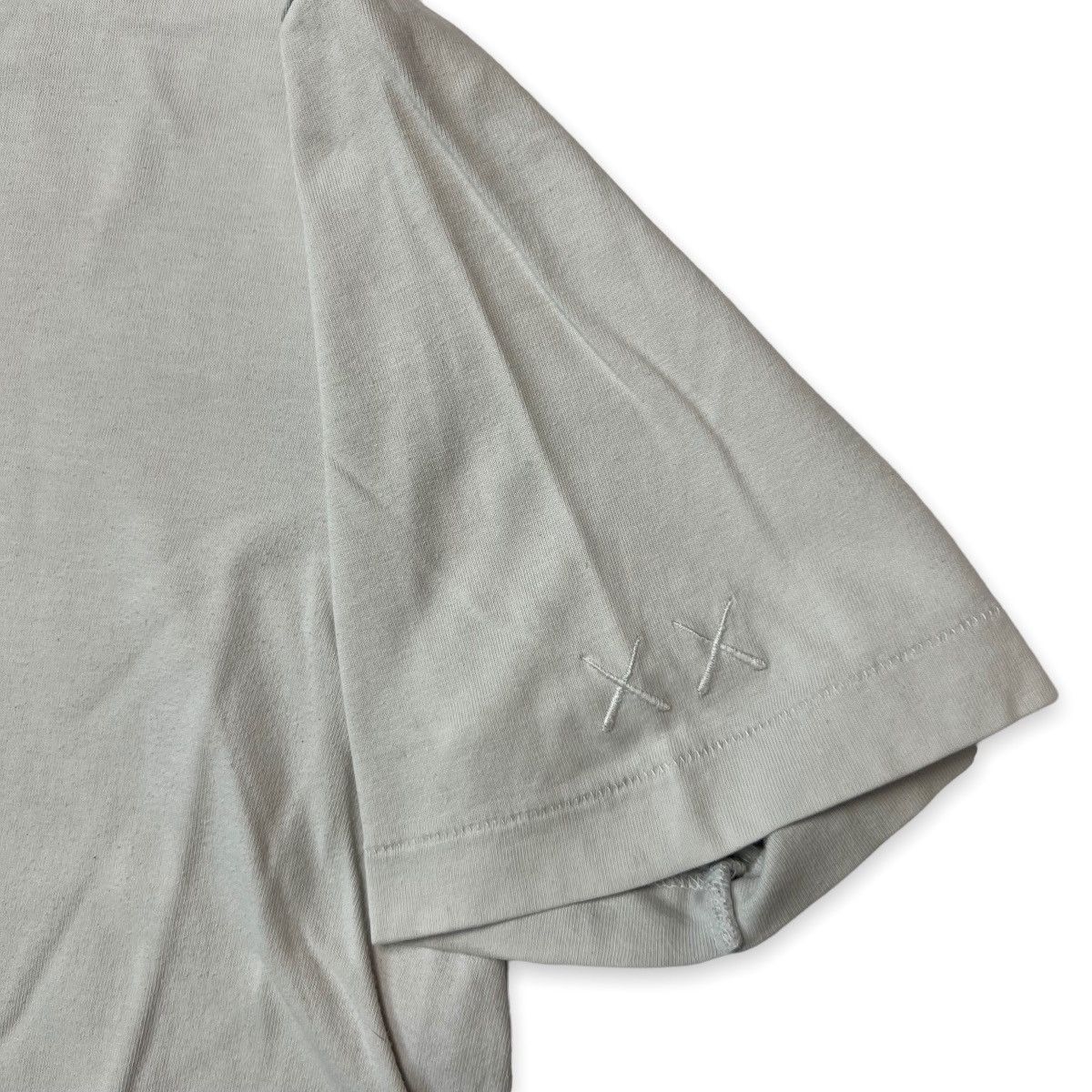 Kaws × Uniqlo KAWS x Uniqlo Clean Slate Tee Graphic Short Sleeve T Shirt Size US M / EU 48-50 / 2 - 3 Thumbnail