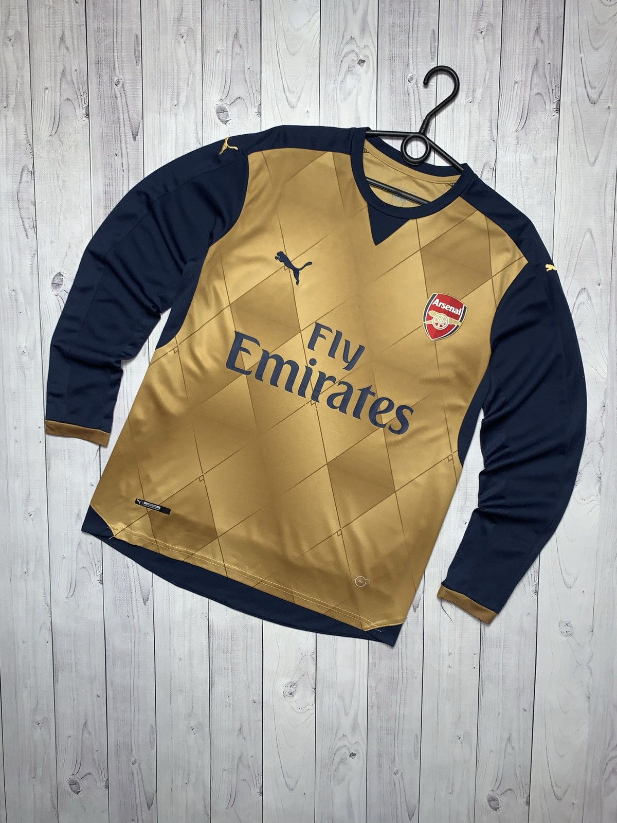Puma Soccer jersey Arsenal long sleeve jersey gold rare size M Size US M / EU 48-50 / 2 - 1 Thumbnail