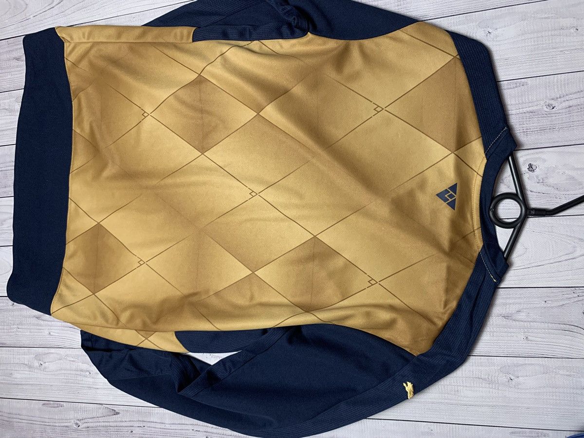 Puma Soccer jersey Arsenal long sleeve jersey gold rare size M Size US M / EU 48-50 / 2 - 8 Thumbnail
