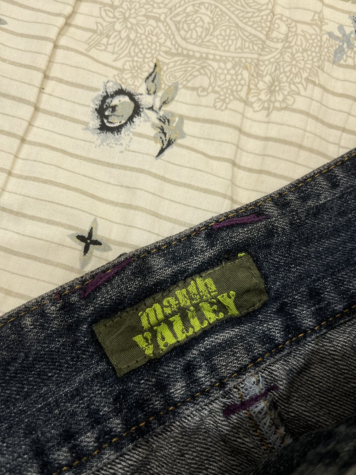 Japanese Brand (Sss). MOUTH VALLEY STUD SPIKE SKIRTS Size 27" / US 4 / IT 40 - 7 Thumbnail