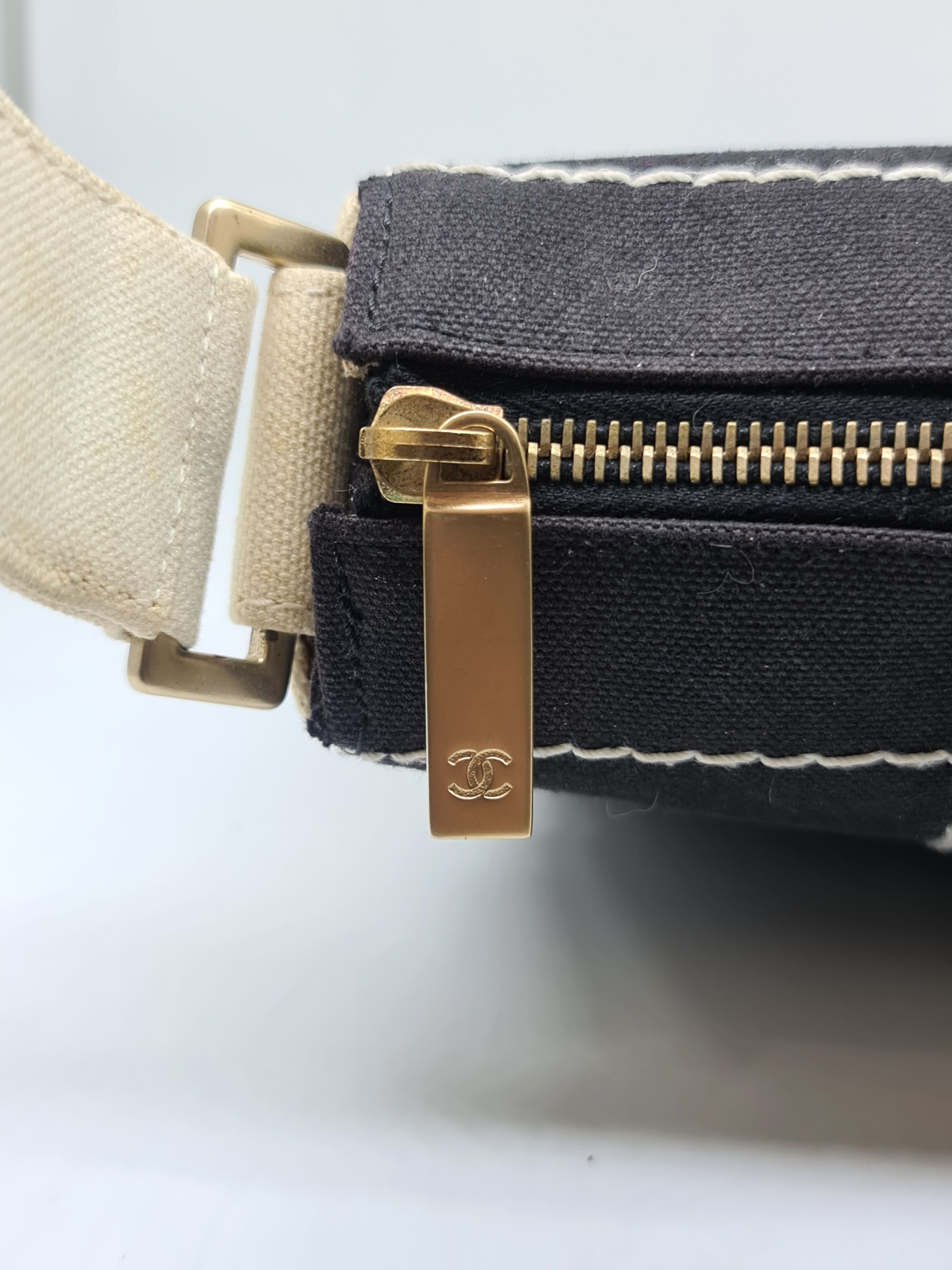 Chanel Chanel - CC Wild Stitch Baguette Size ONE SIZE - 8 Thumbnail