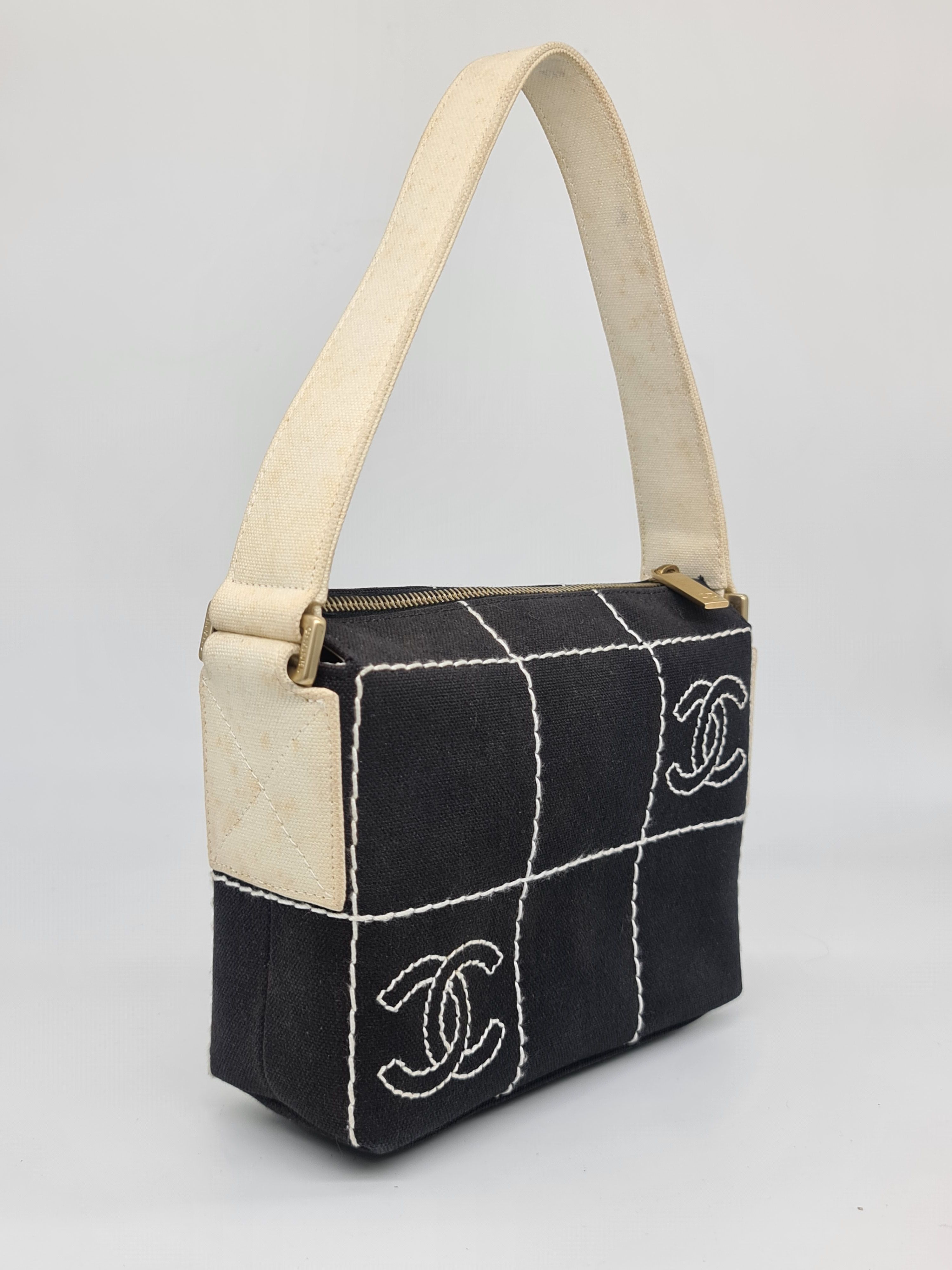 Chanel Chanel - CC Wild Stitch Baguette Size ONE SIZE - 2 Thumbnail