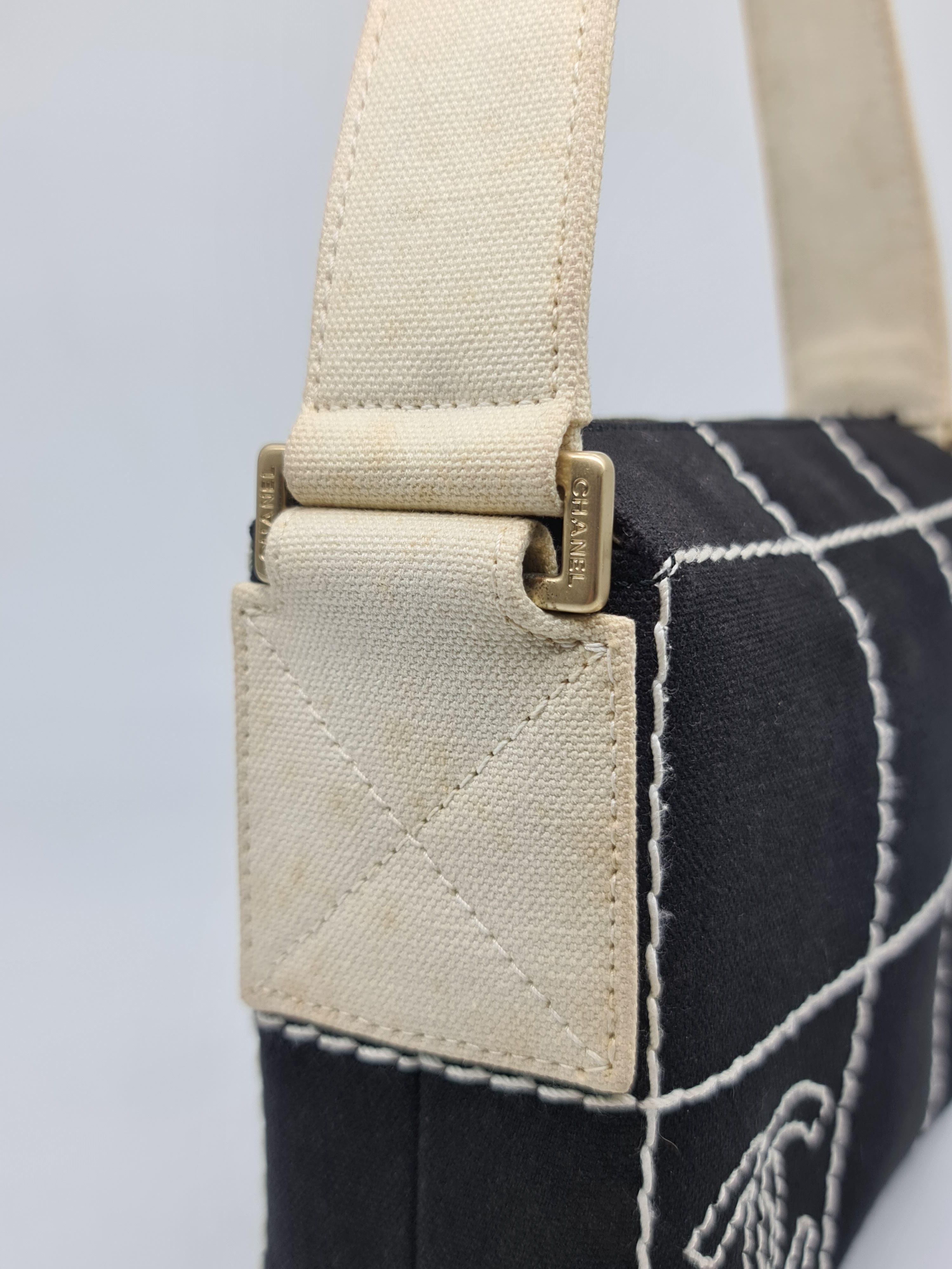 Chanel Chanel - CC Wild Stitch Baguette Size ONE SIZE - 9 Thumbnail