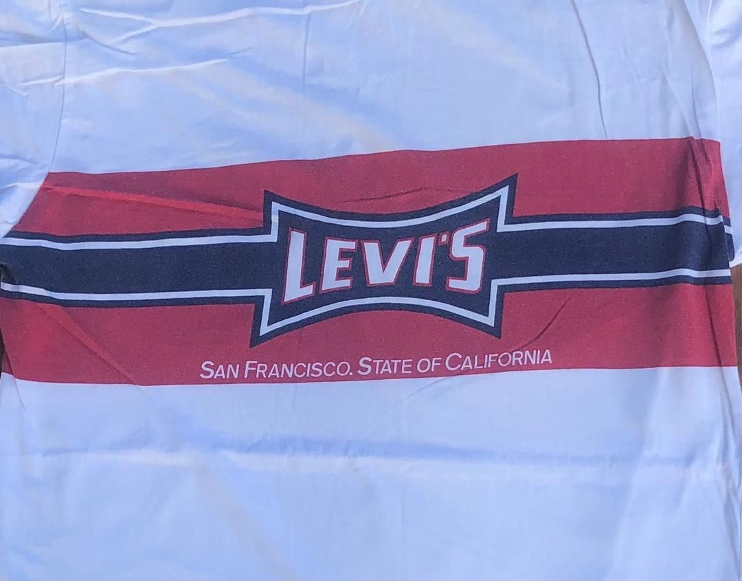 Levi's × Vintage vintage tee D - 5 levis 90s Size US L / EU 52-54 / 3 - 2 Thumbnail