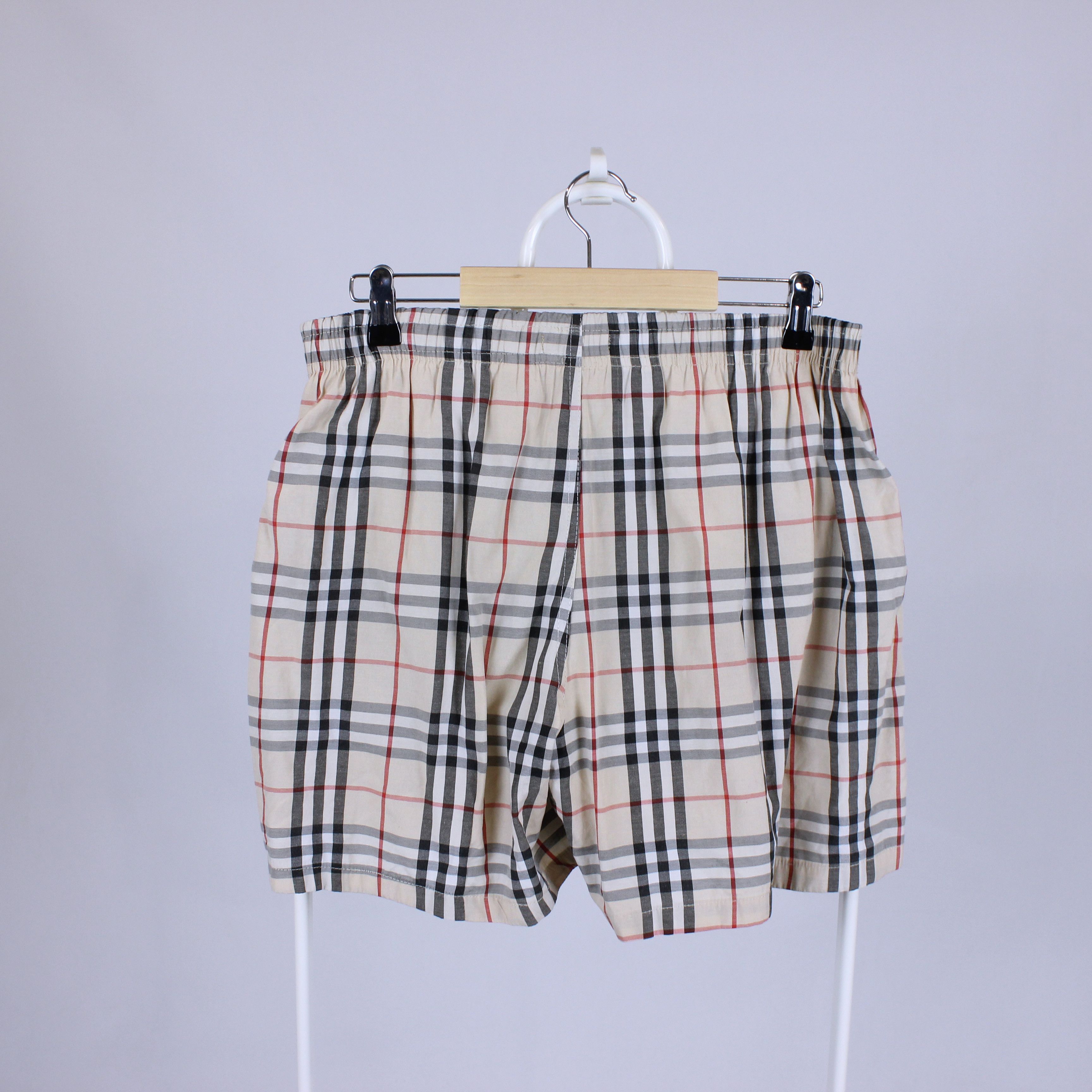 Burberry Vintage burberry nova short shorts rare logo Size US 33 - 4 Thumbnail