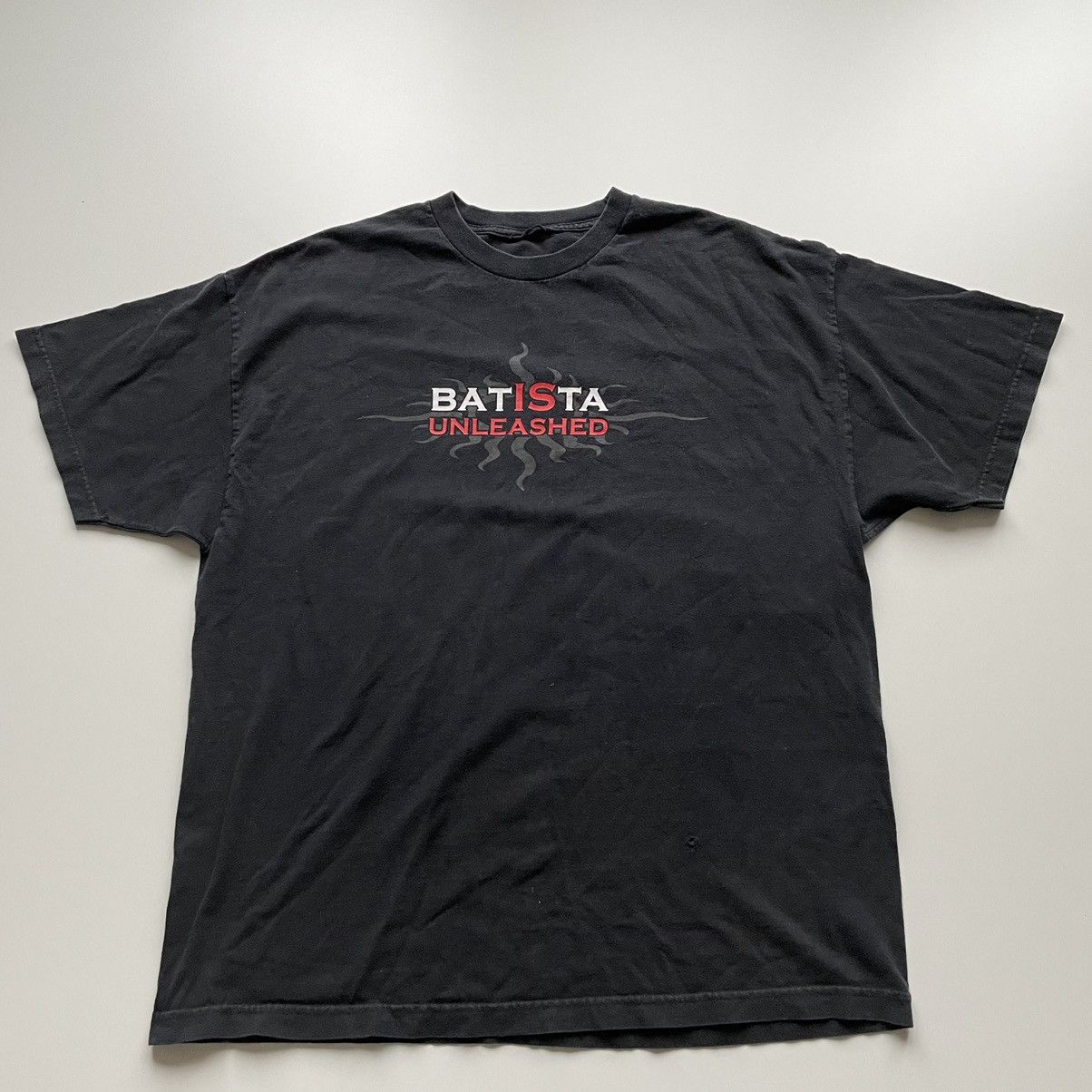Vintage Vintage 2000s Batista WWE Wrestling Graphic T Shirt XL Rare Size US XL / EU 56 / 4 - 1 Thumbnail