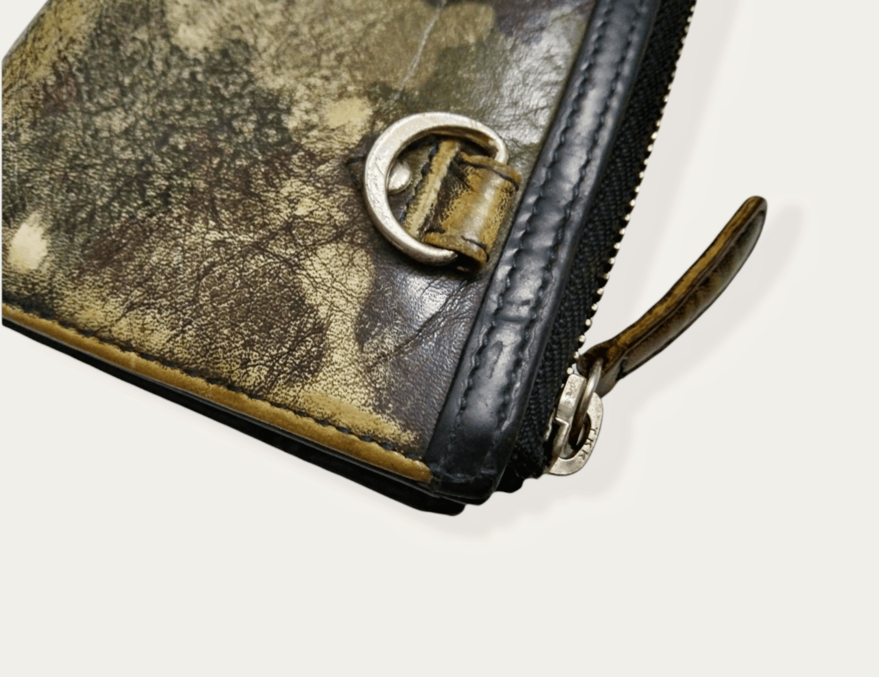 Takeo Kikuchi × Vintage TAKEO KIKUCHI CAMO PRINTED LONG WALLET (CALF SKIN) Size ONE SIZE - 8 Thumbnail