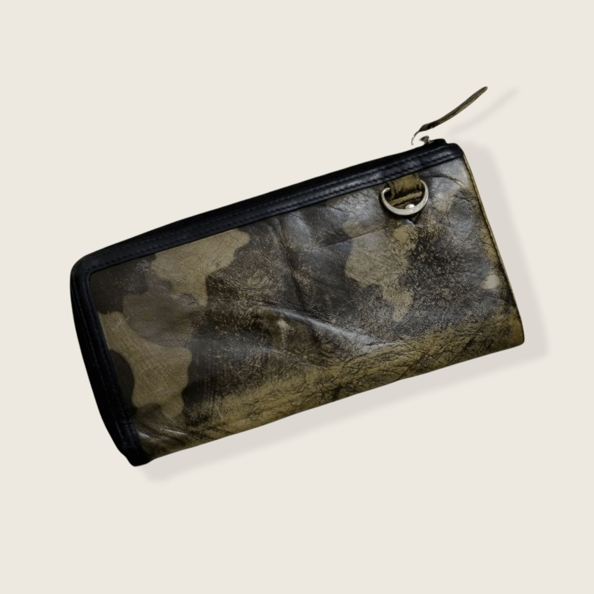 Takeo Kikuchi × Vintage TAKEO KIKUCHI CAMO PRINTED LONG WALLET (CALF SKIN) Size ONE SIZE - 1 Thumbnail