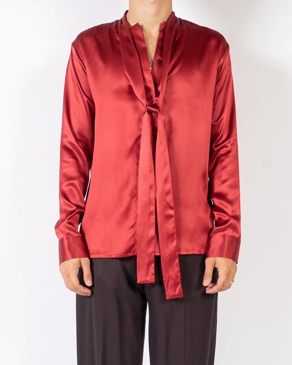 Haider Ackermann FW18 Red Silk Scarf Collar Shirt Size US S / EU 44-46 / 1 - 4 Thumbnail