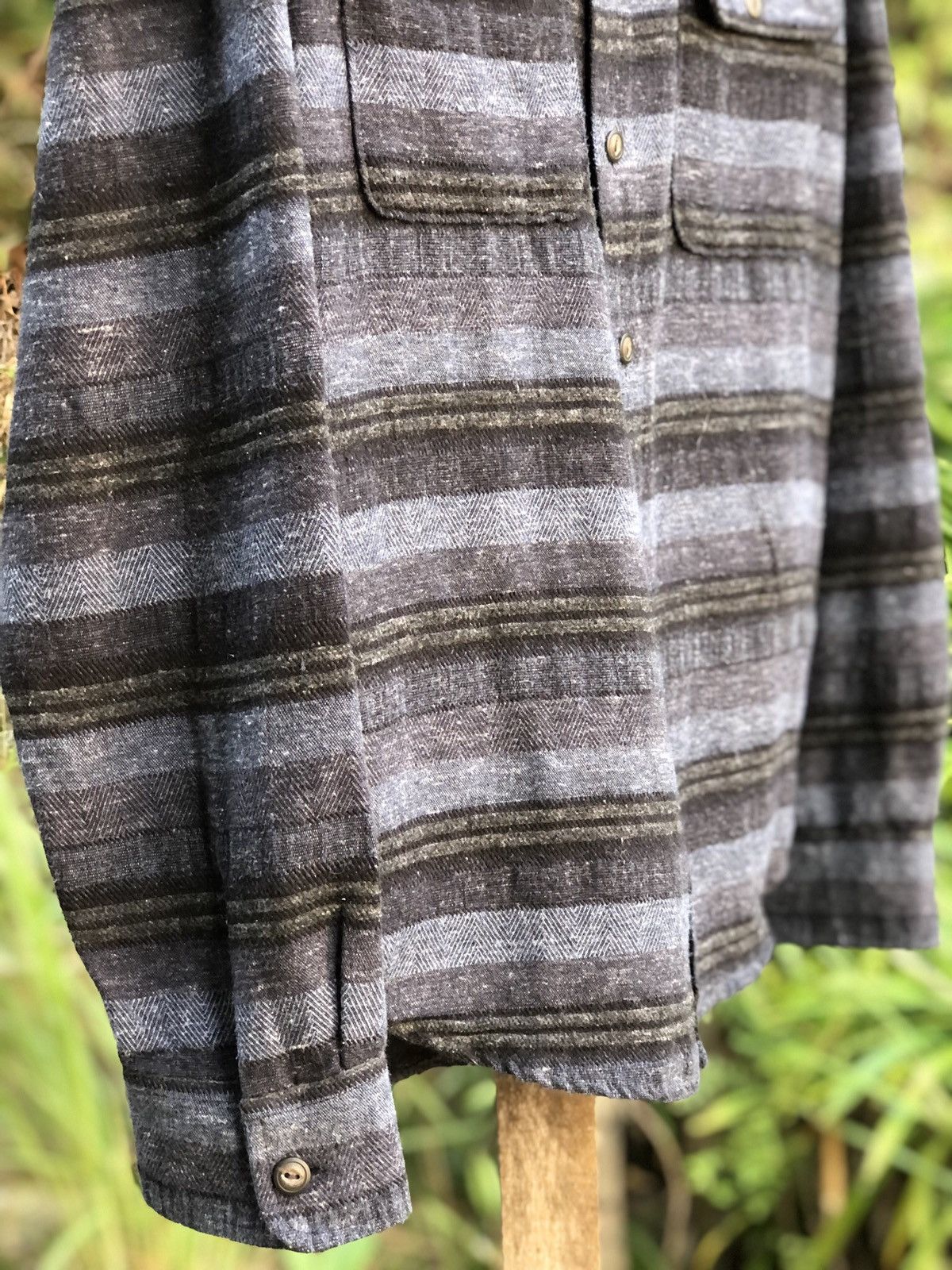 Flannel Vintage Flannel Navajo Native Cat Eye Button By Lucky Brand Size US L / EU 52-54 / 3 - 3 Thumbnail