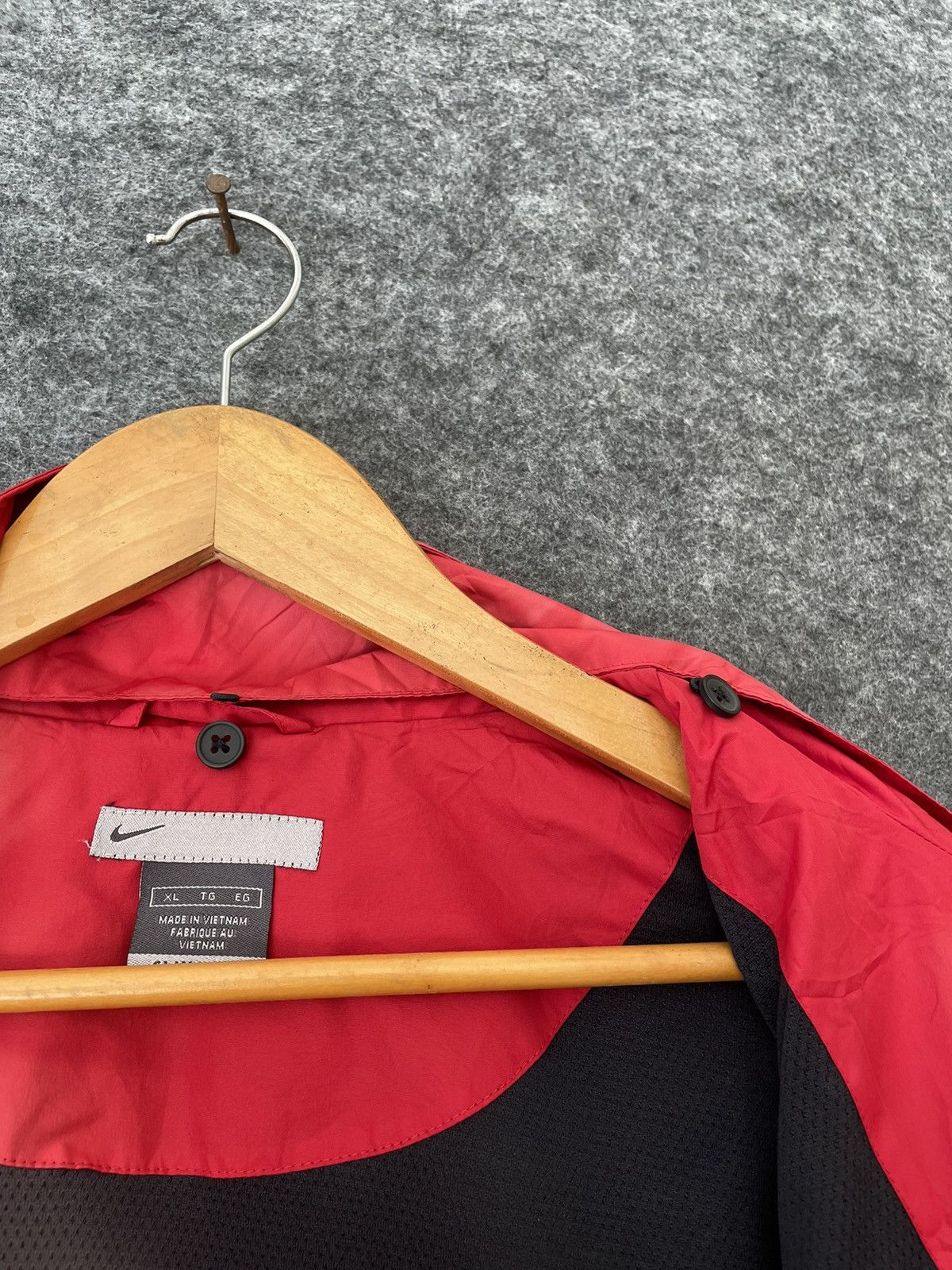 Nike SUN FADED VINTAGE NIKE JACKET Size US XL / EU 56 / 4 - 7 Thumbnail
