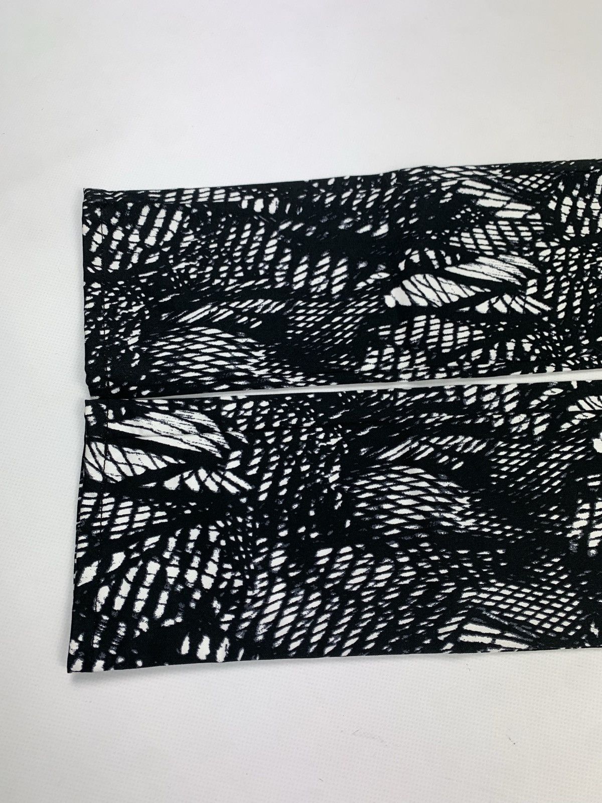 Maison Margiela BNWT Maison Martin Margiela MM6 overprinted pants trousers Size 27" / US 4 / IT 40 - 3 Thumbnail