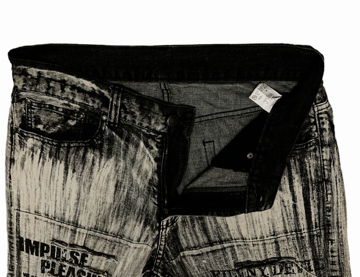 Japanese Brand Rare Design Vintage Japanese Brand Distressed Jeans 1990s Size US 34 / EU 50 - 8 Thumbnail