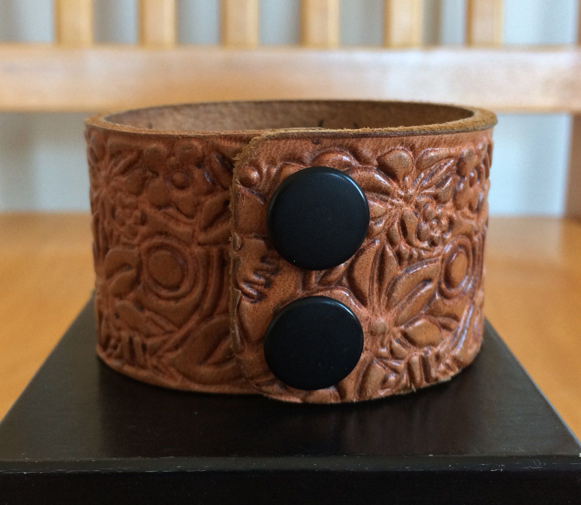 Number (N)ine SS03 Number (N)ine Crying Heart Leather Bracelet + Box Size ONE SIZE - 4 Thumbnail
