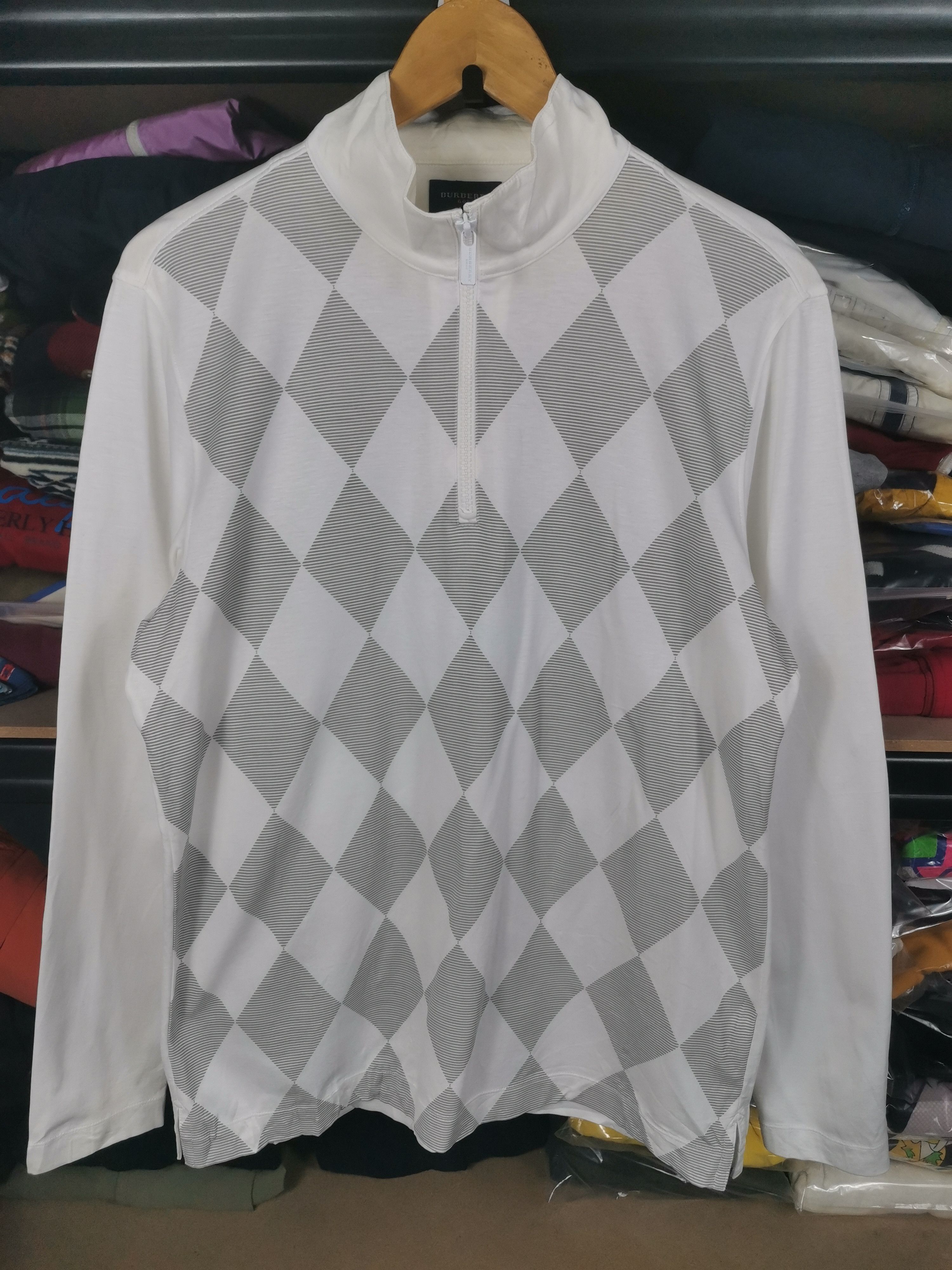 image of Vintage Luxury Burberry Golf Half Zipper Diamond Style in White, Men's (Size Medium)