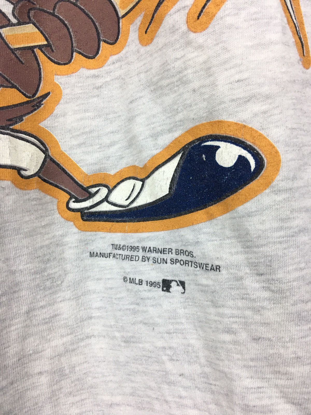 Cartoon Network 90s Vintage Taz Mania Milwaukee Brewers Baseball MLB Shirt Size US L / EU 52-54 / 3 - 8 Thumbnail