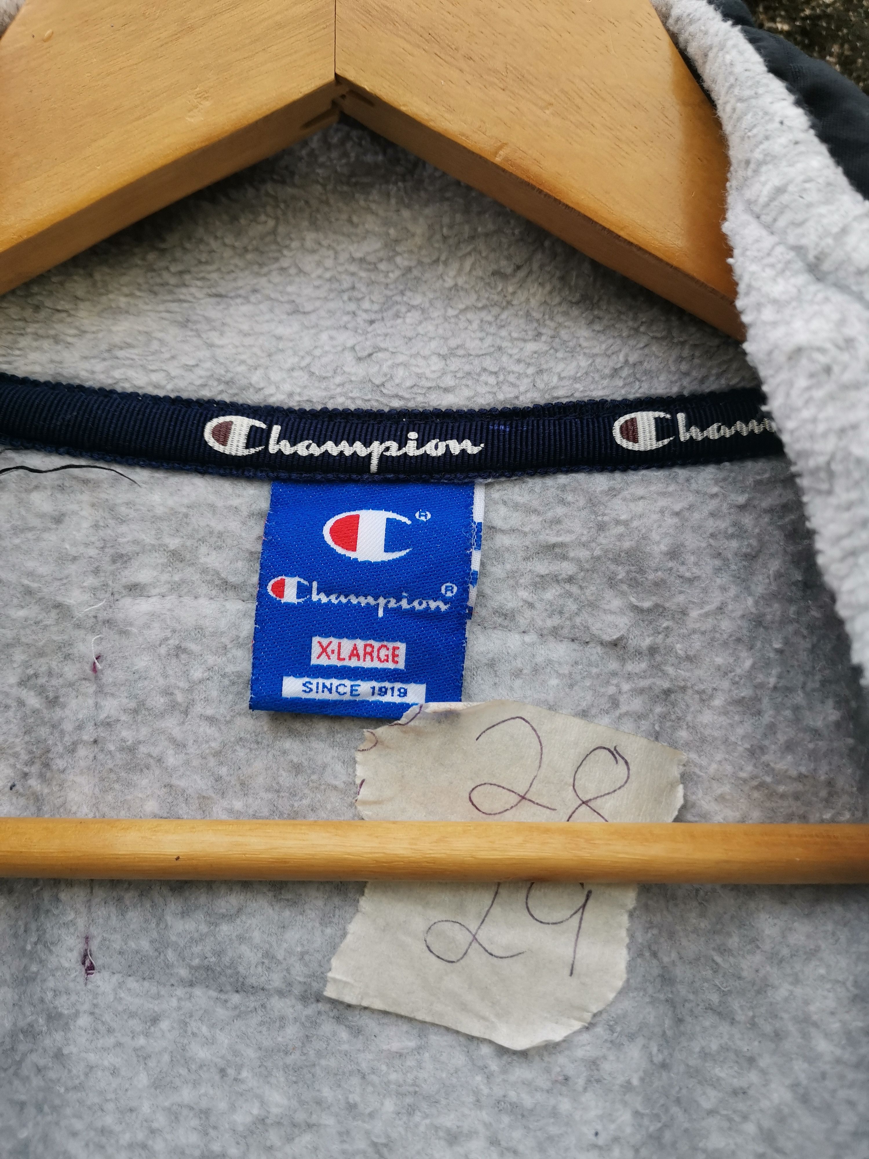 Champion Vintage Champion Fleece Half Zipper Sweater Size US XL / EU 56 / 4 - 5 Thumbnail