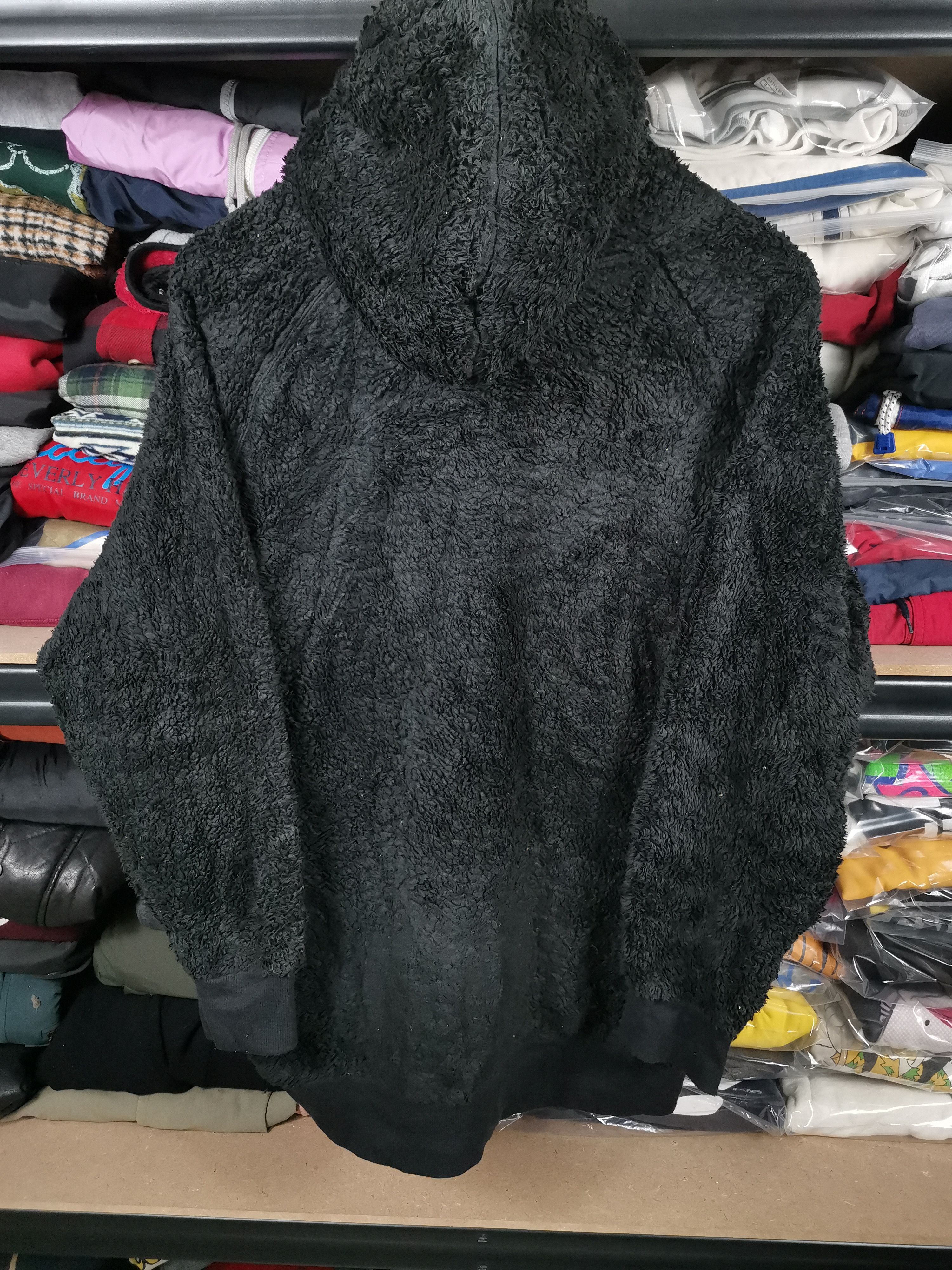 Japanese Brand Vintage Japanese Brand Grace Embroidered Fleece Hoodie Size US L / EU 52-54 / 3 - 3 Thumbnail