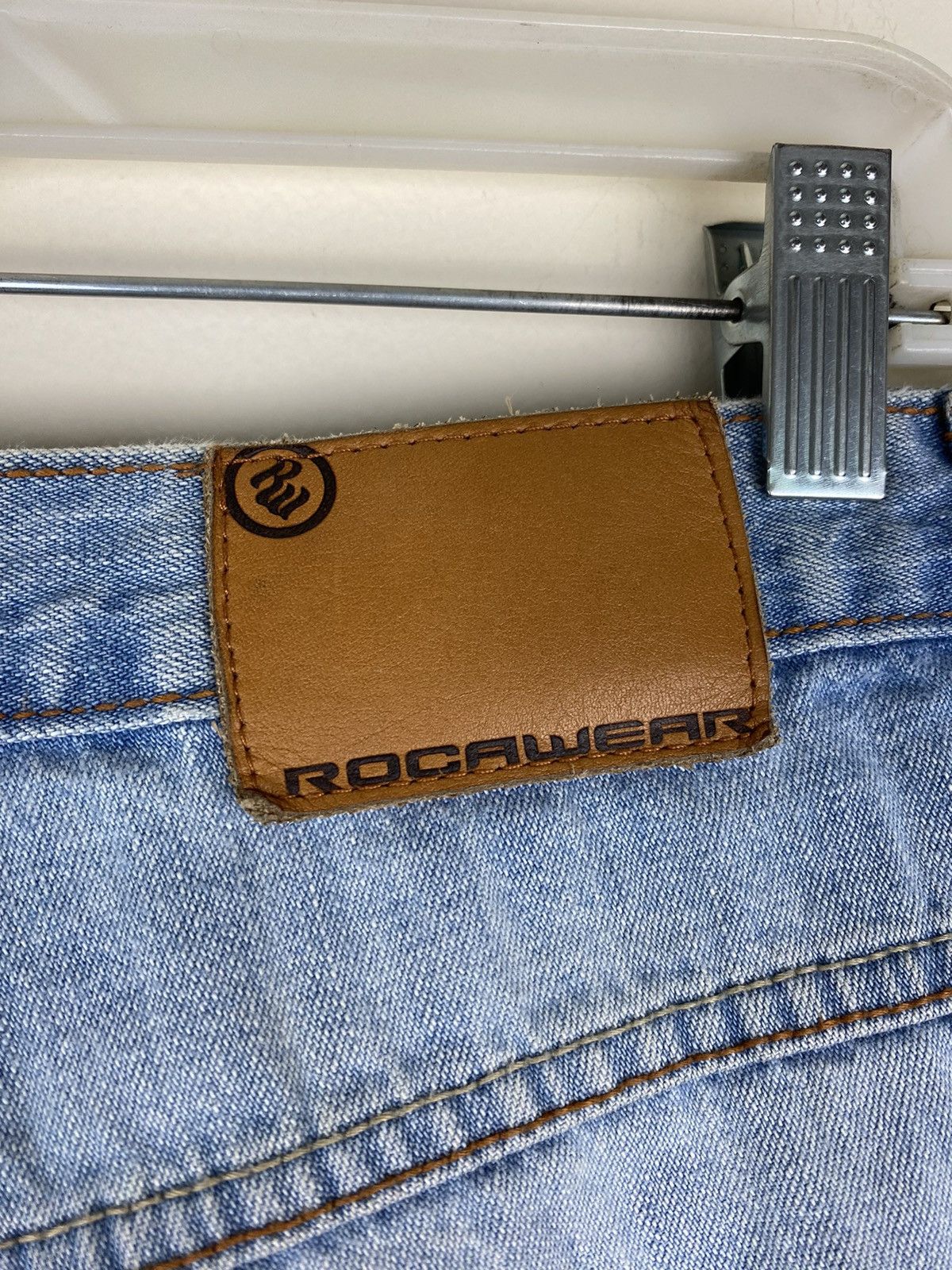 Rocawear × Vintage Vintage Rocawear Denim Jean Shorts Jorts y2k baggy Rare Size US 34 / EU 50 - 7 Thumbnail
