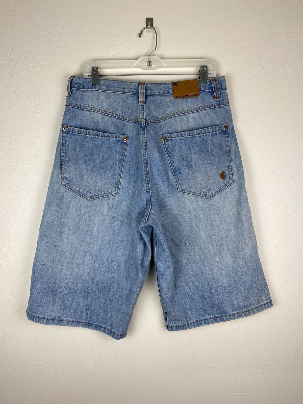 Rocawear × Vintage Vintage Rocawear Denim Jean Shorts Jorts y2k baggy Rare Size US 34 / EU 50 - 1 Thumbnail