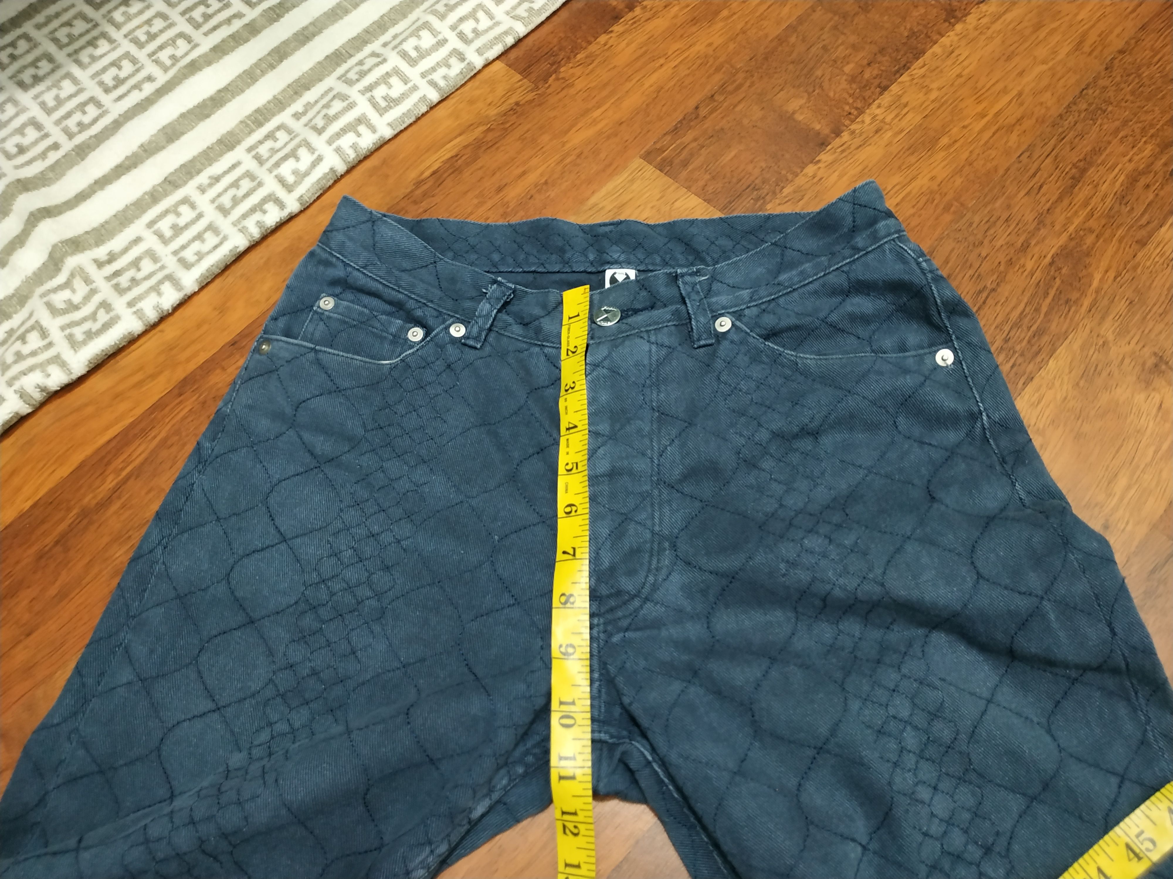 Final Home × Issey Miyake Sample Snake Skin Stitch Pattern Size US 30 / EU 46 - 13 Thumbnail