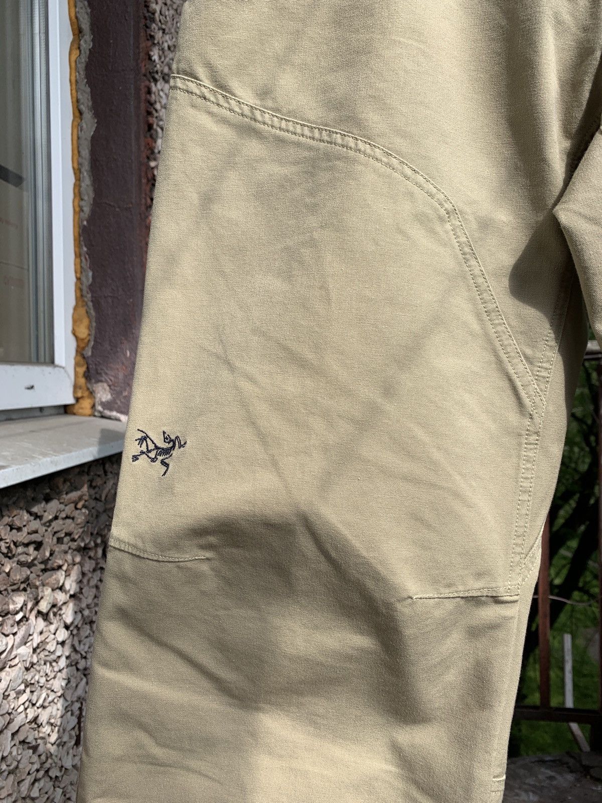 Arc'teryx Vintage Arcteryx Double Knee Sand Cargo Pants Size US 32 / EU 48 - 10 Thumbnail