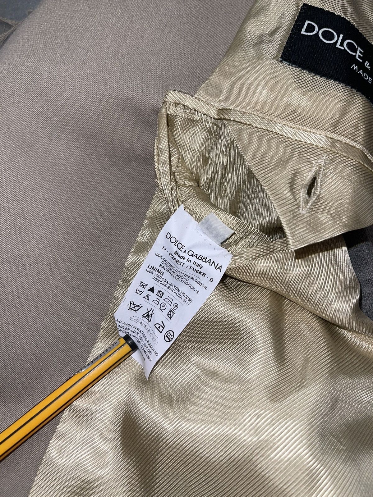 Dolce & Gabbana Dolce & Gabbana Distressed Denim Beige Blazer Jacket Size US M / EU 48-50 / 2 - 18 Thumbnail
