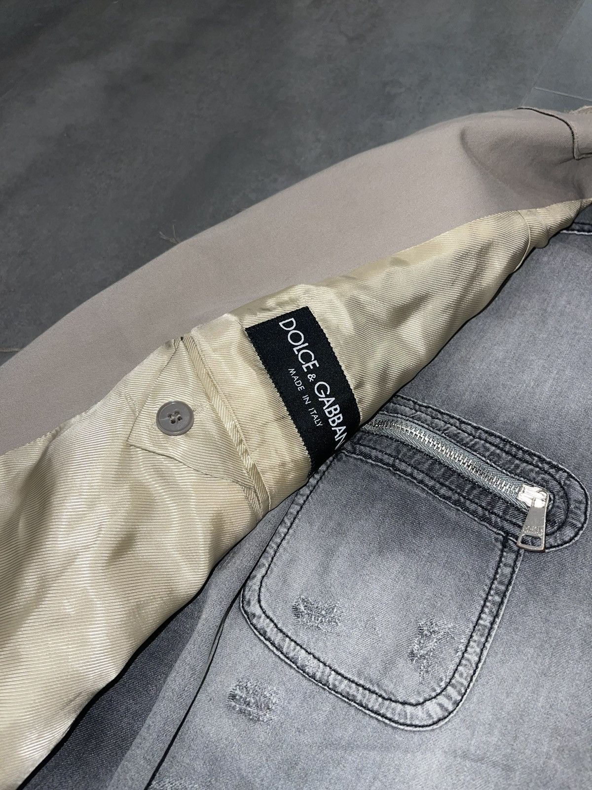 Dolce & Gabbana Dolce & Gabbana Distressed Denim Beige Blazer Jacket Size US M / EU 48-50 / 2 - 16 Thumbnail