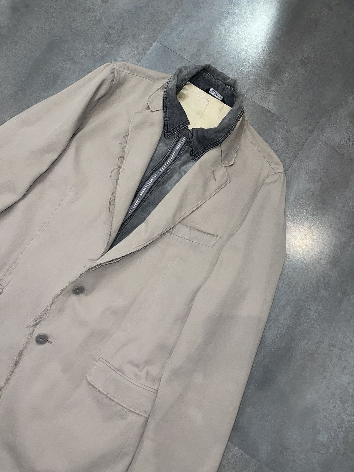 Dolce & Gabbana Dolce & Gabbana Distressed Denim Beige Blazer Jacket Size US M / EU 48-50 / 2 - 6 Thumbnail
