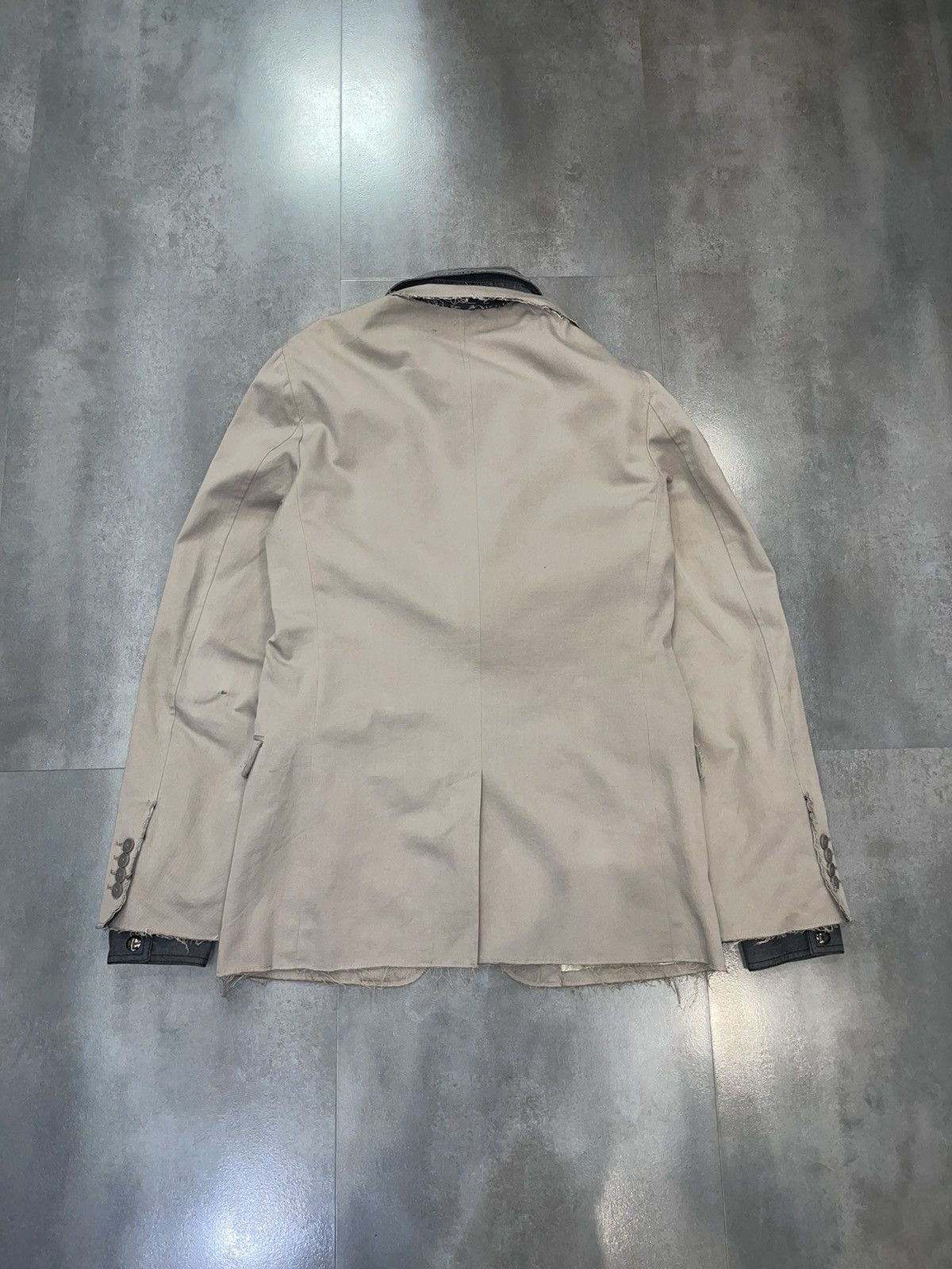 Dolce & Gabbana Dolce & Gabbana Distressed Denim Beige Blazer Jacket Size US M / EU 48-50 / 2 - 9 Thumbnail